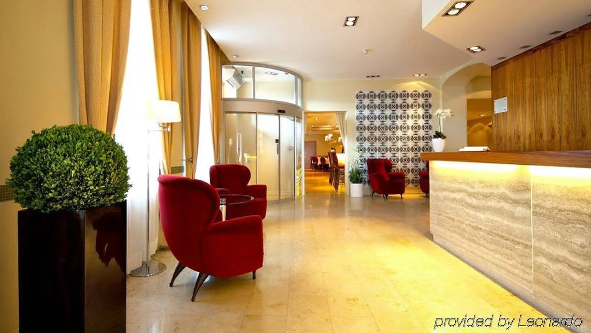 Отель «Опера»