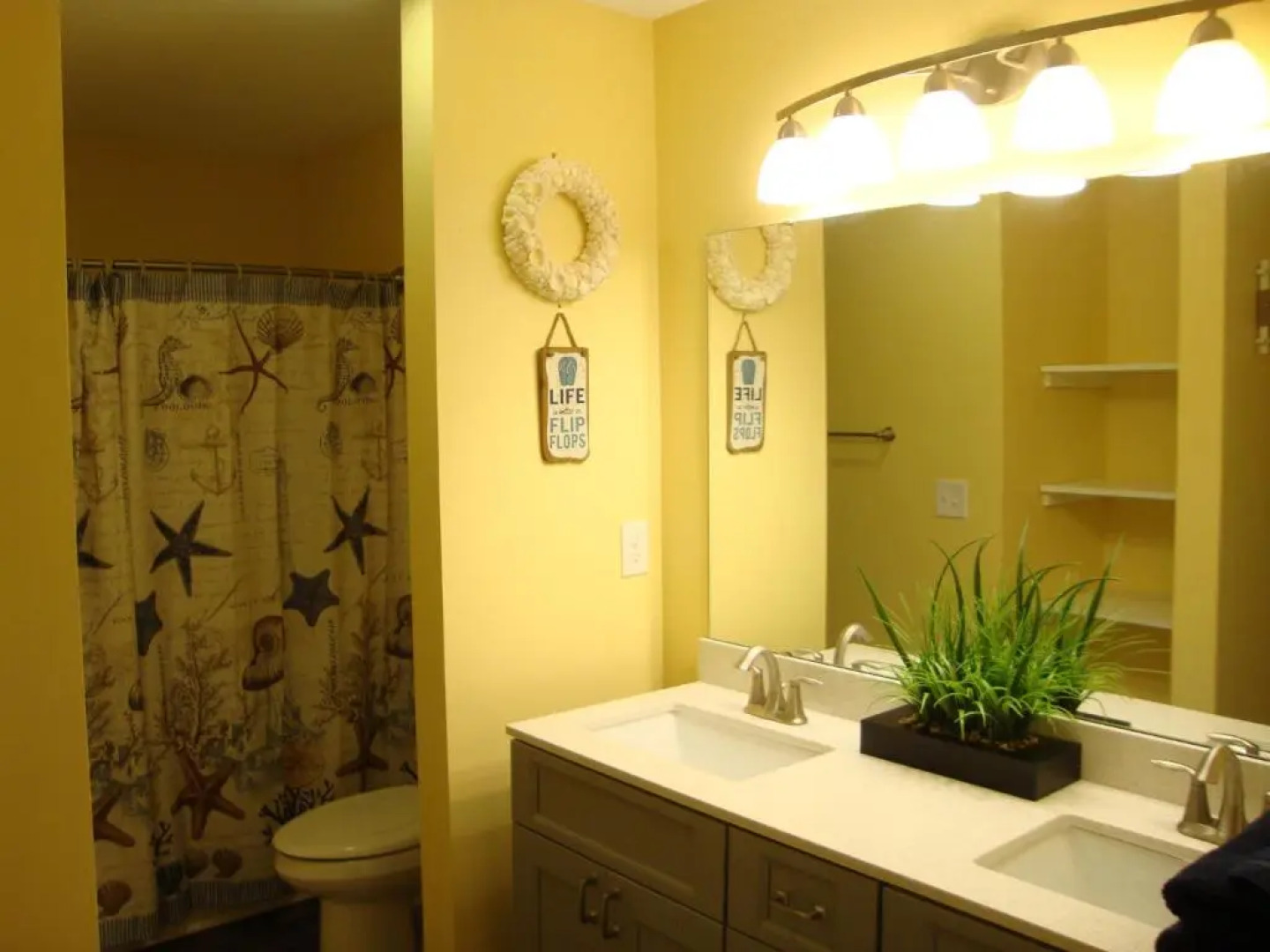 Put-in-Bay Waterfront Condo #209