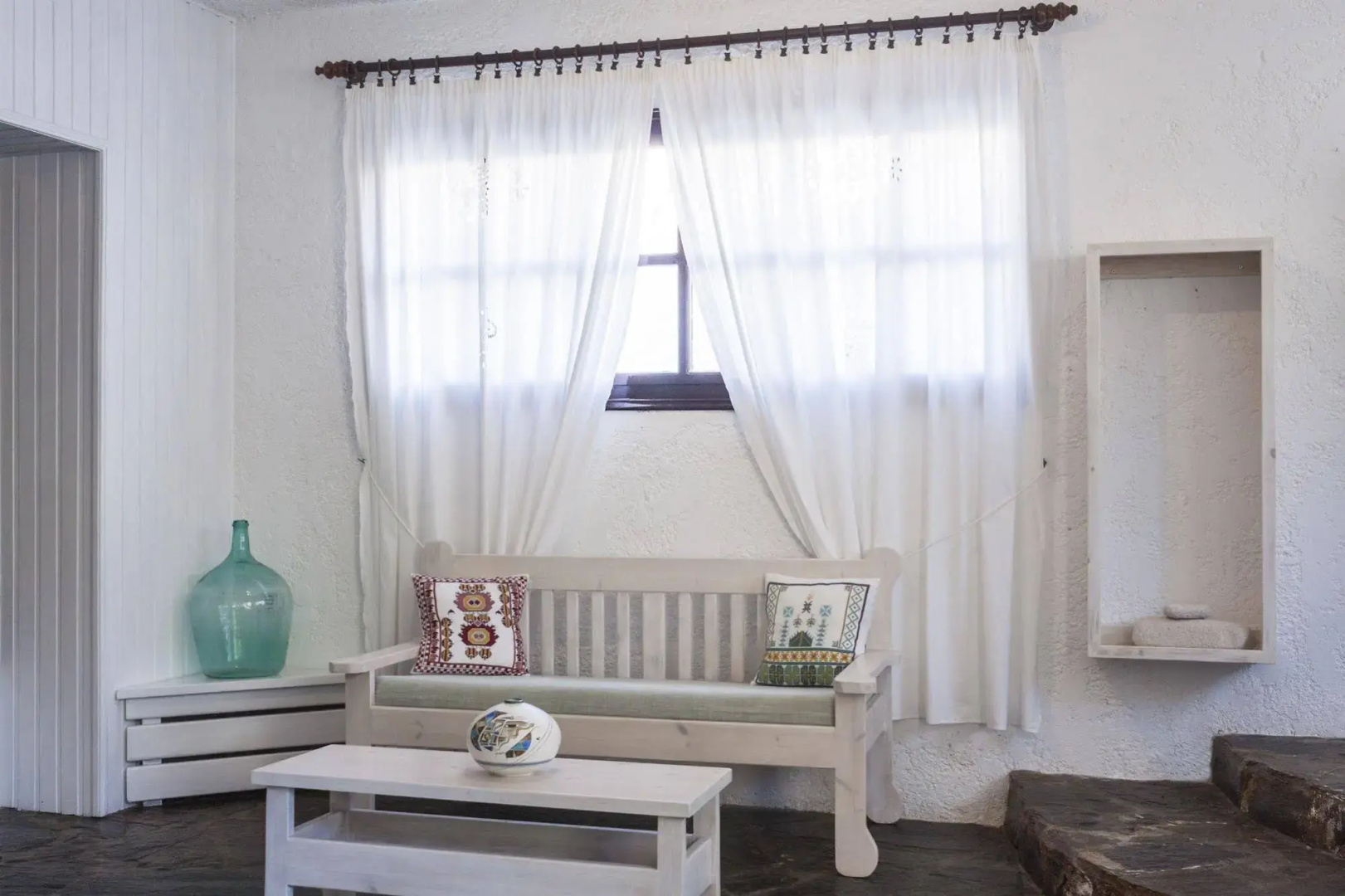 Scorpios Hotel & Suites