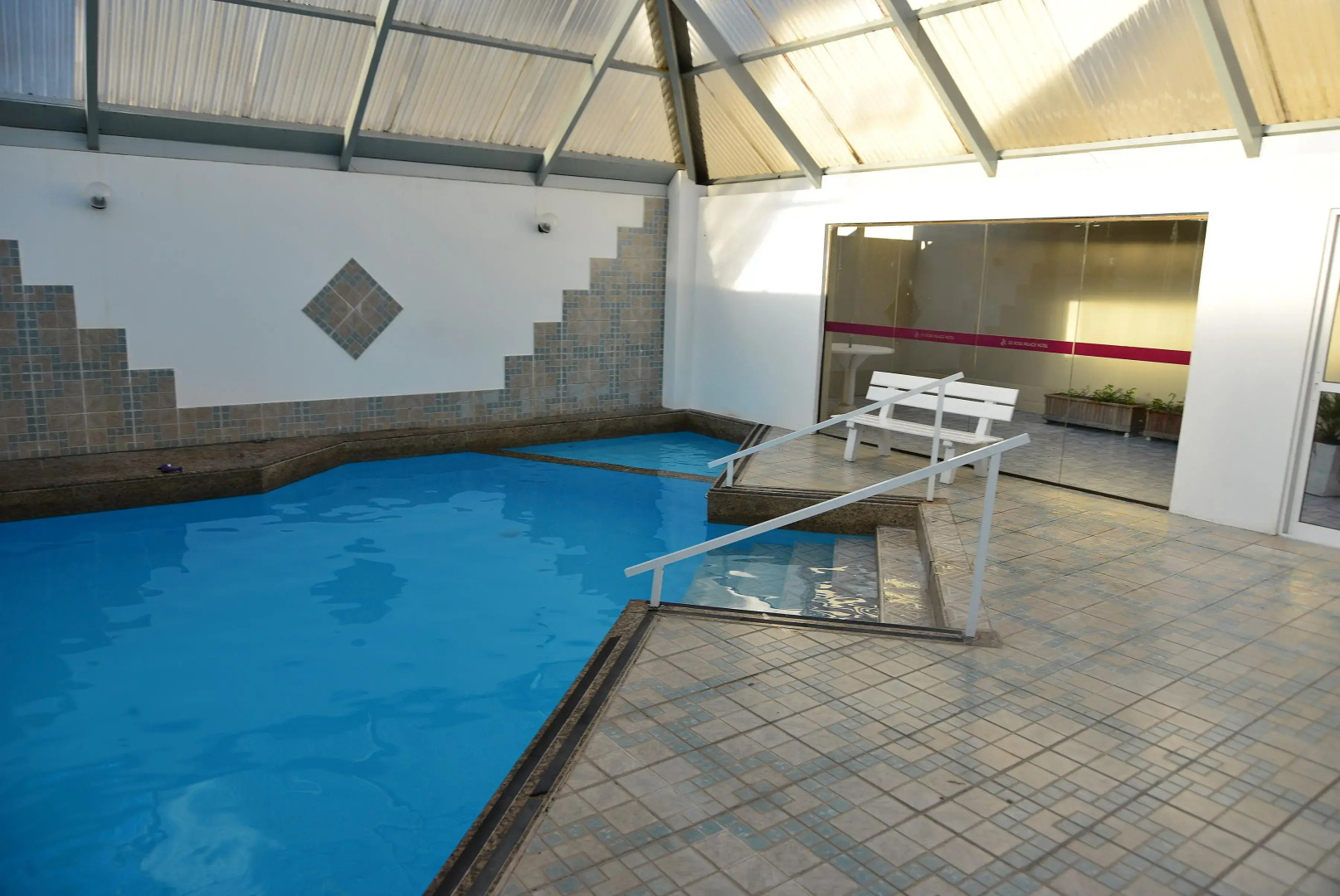 De Rose Palace Hotel