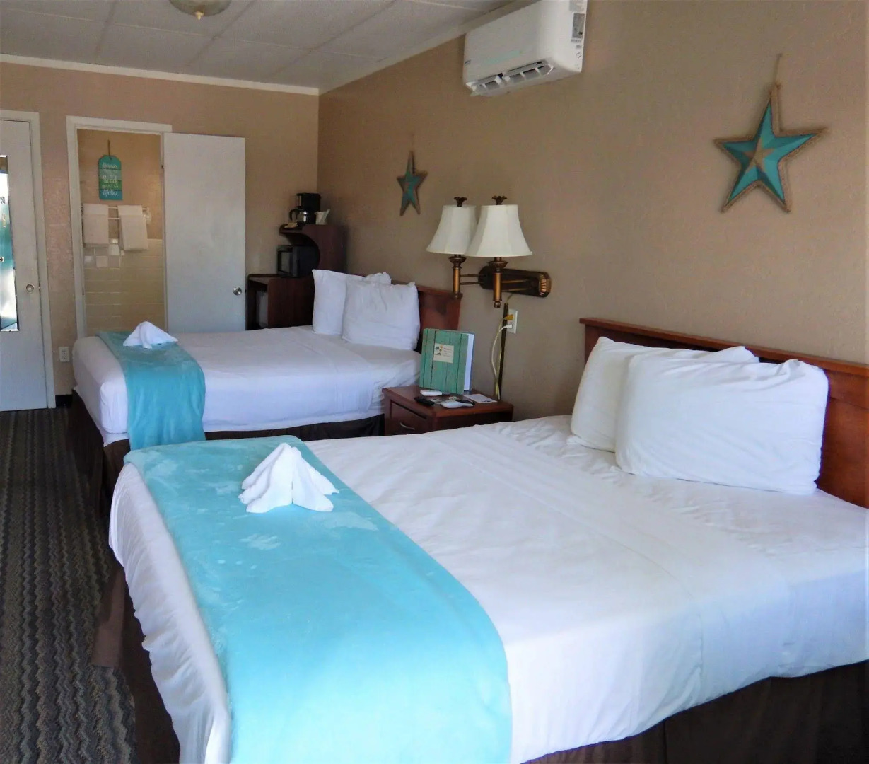 Tropic Island Resort