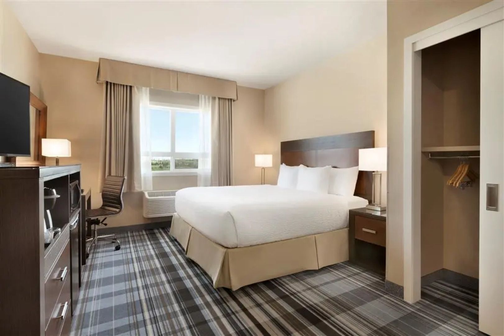Fairfield Inn & Suites by Marriott Airdrie