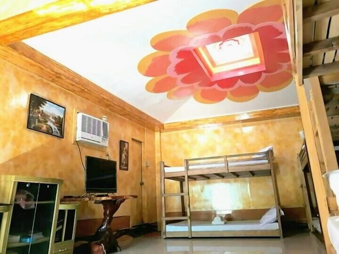 Blue Lagoon Inn and Restaurant