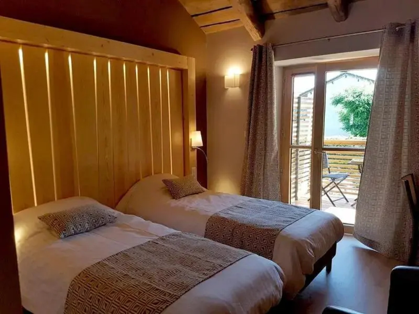 Logis Hotel De La Poste - Tence