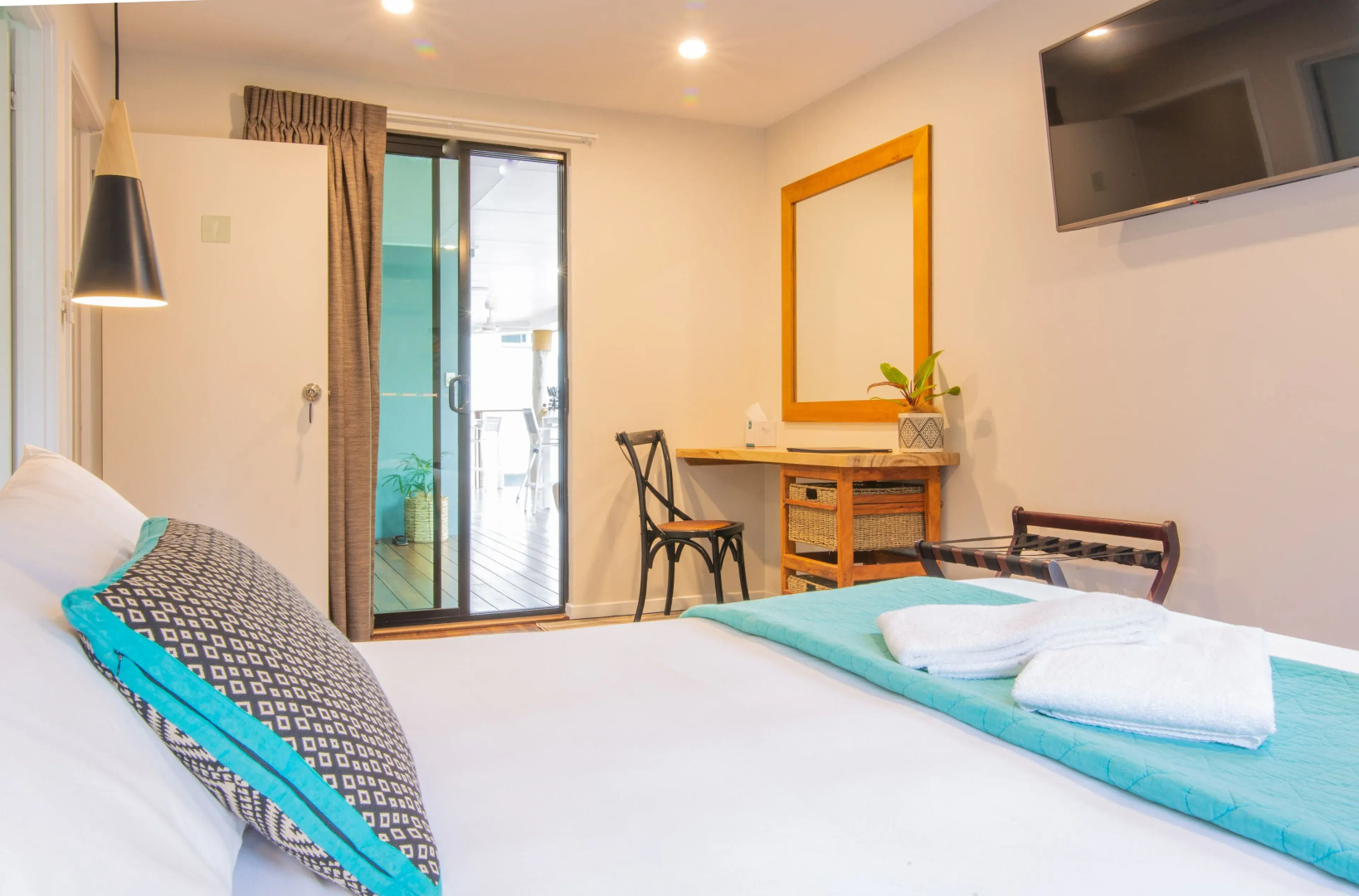 Whitsunday Organic Bed & Breakfast