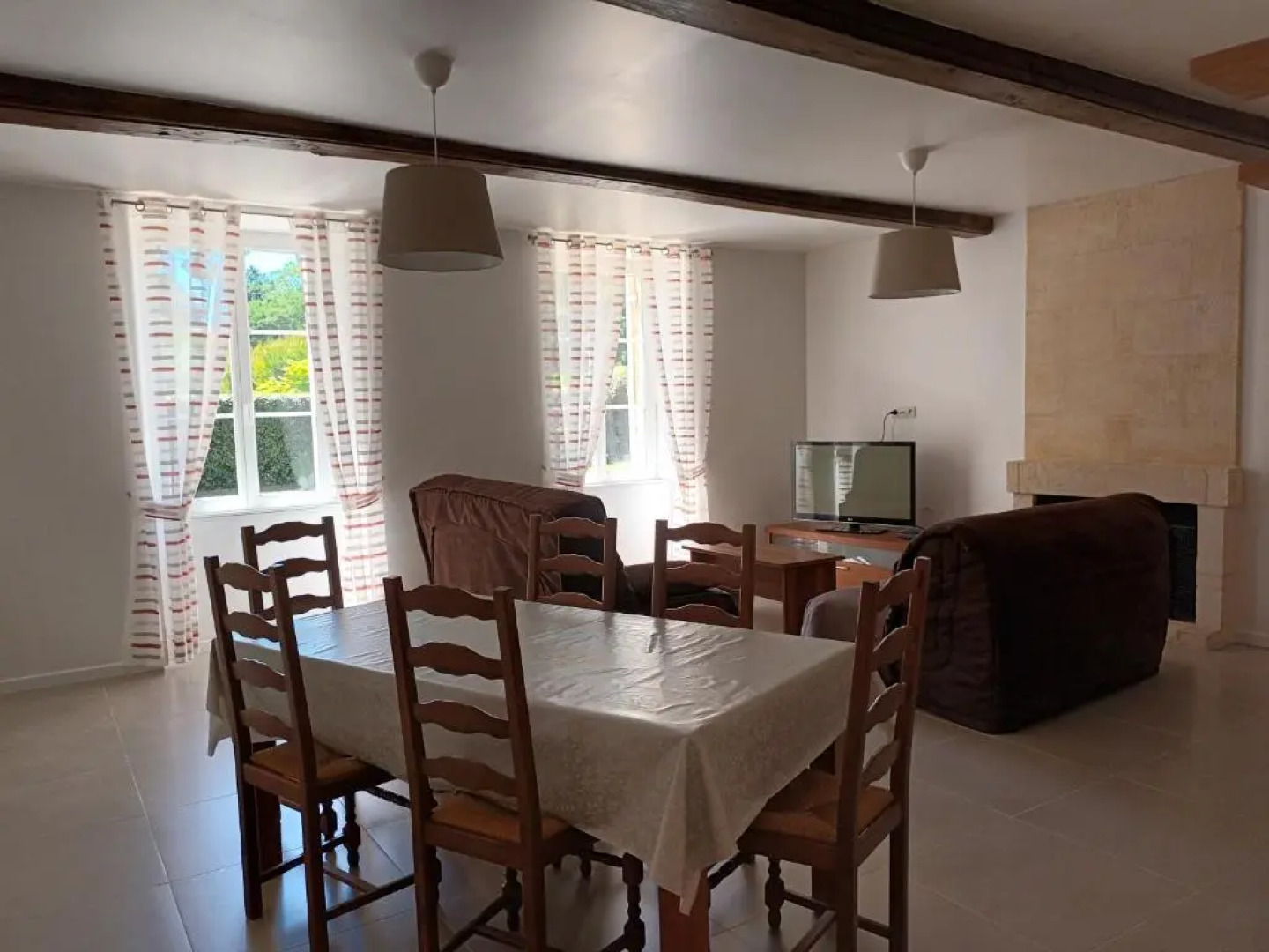 Maison Avec 2 Logements Independants