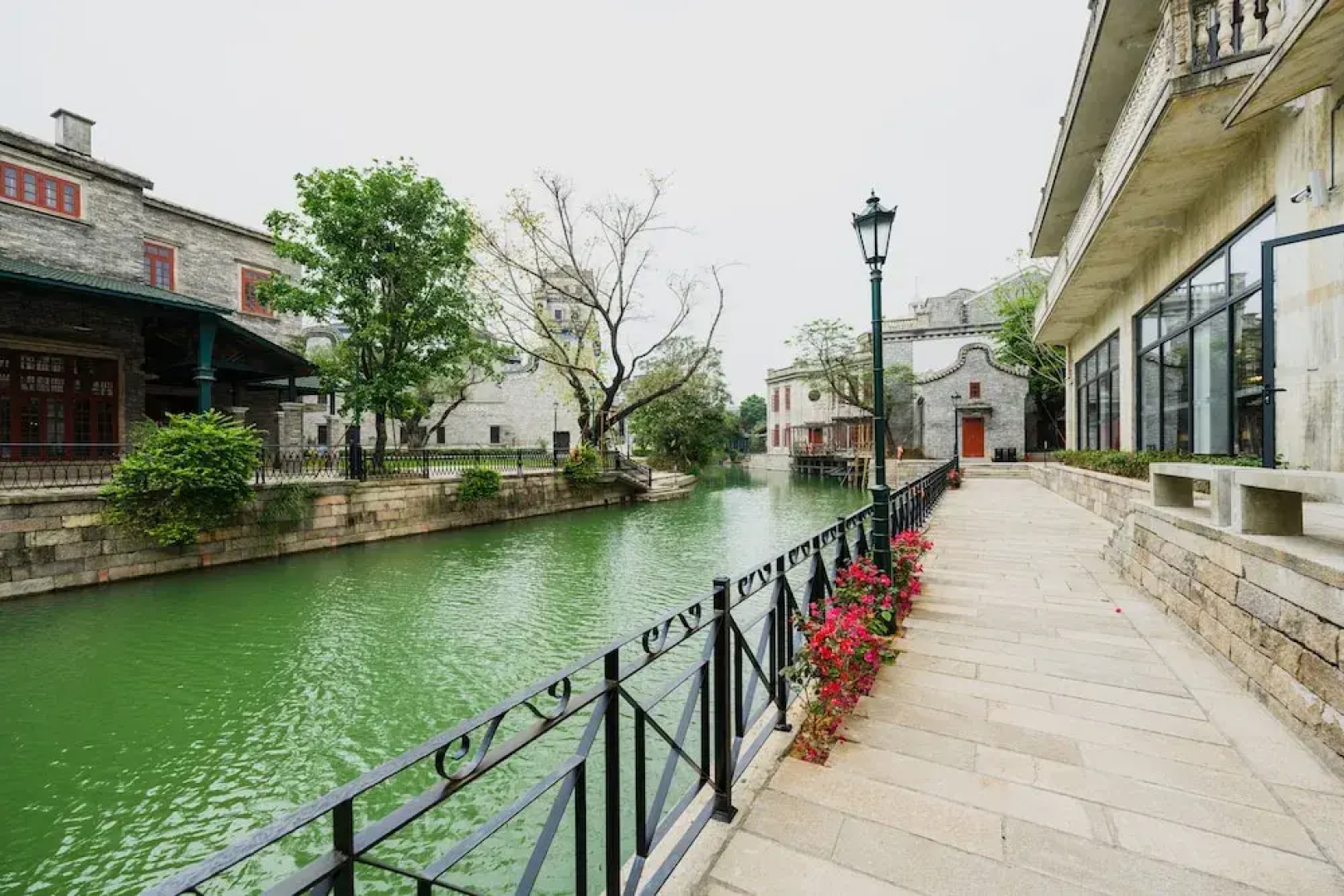Chikan Gu Zheng Mei Tang Hotel