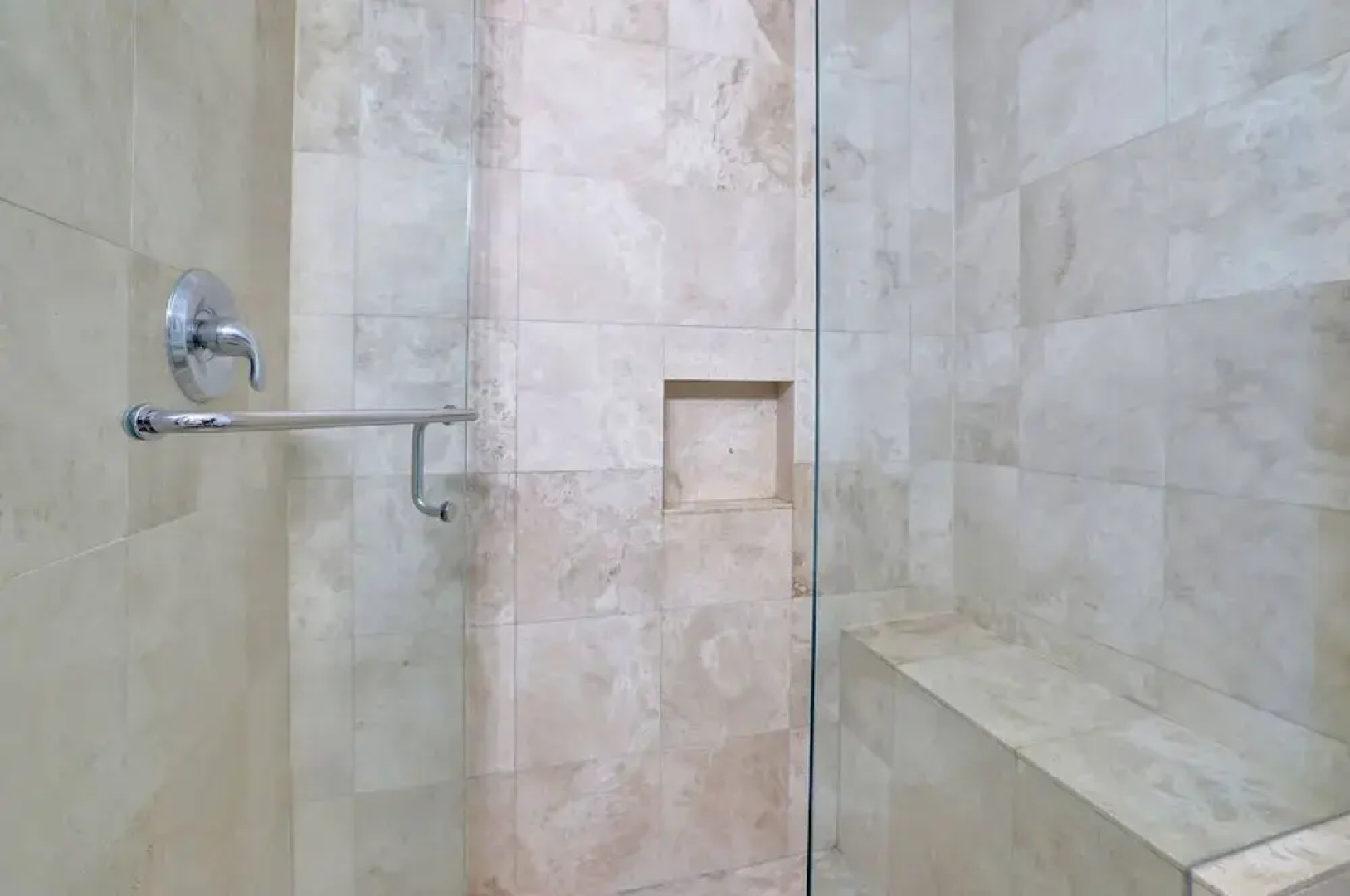 Chamblee Retreat 3BR Home w Spacious Porch