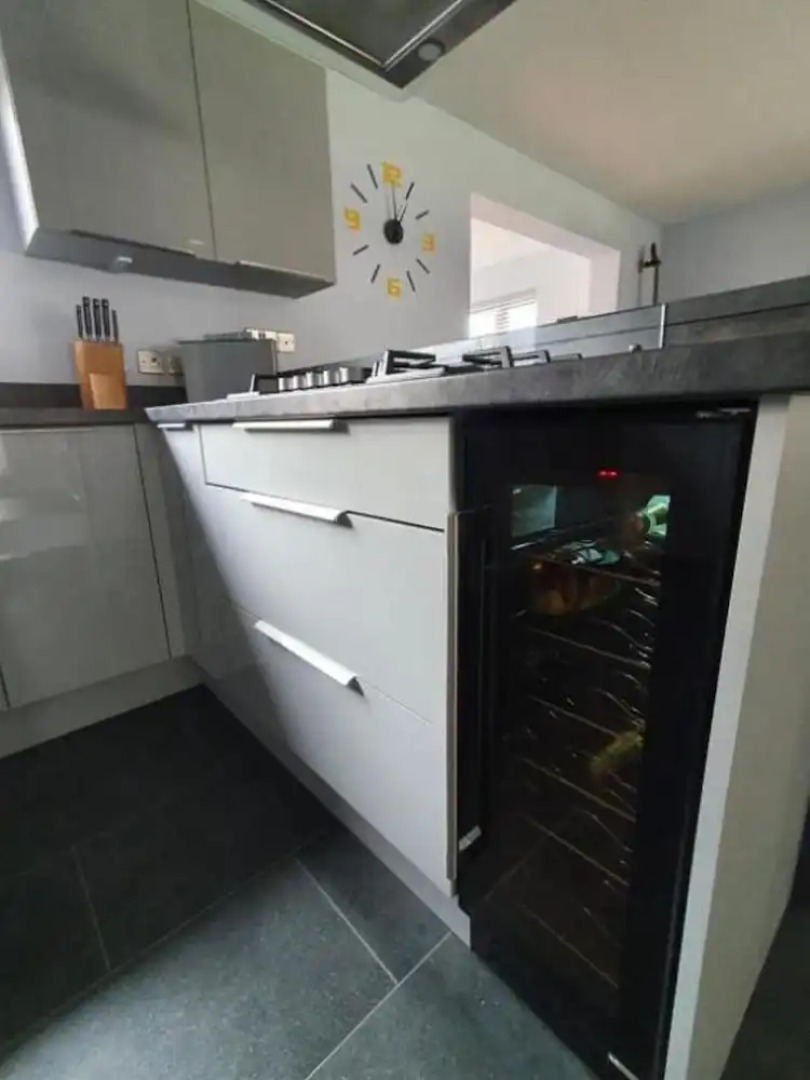 4-bed House in Elgin, Optional fee for hot tub