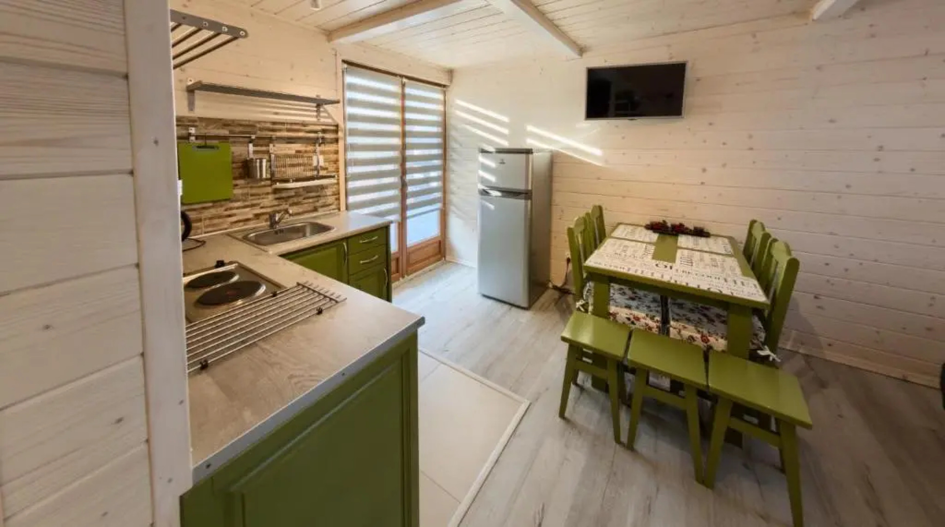 Domki nad jeziorem czorsztyńskim