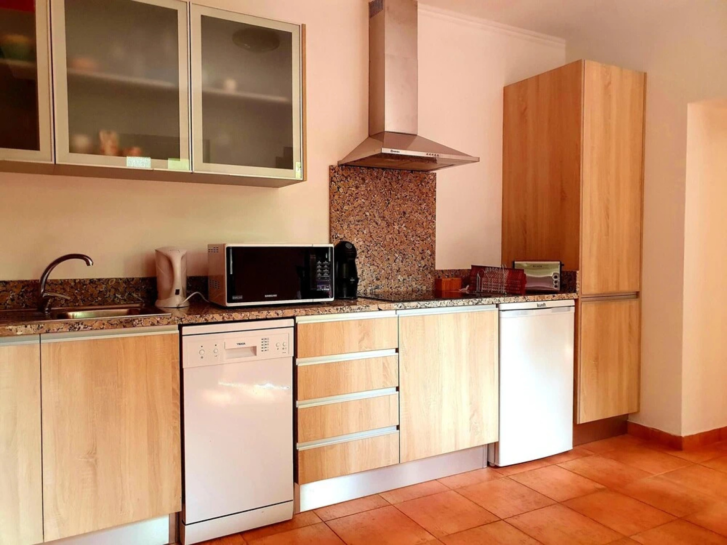 House With one Bedroom in Camacha, With Wonderful Mountain View, Enclo