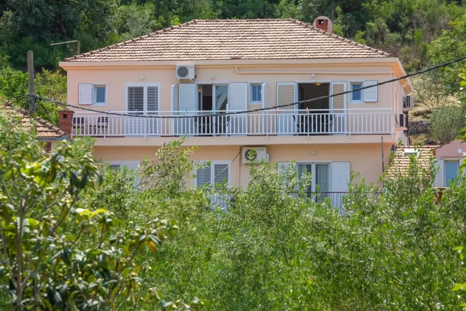 Apartments Elica
