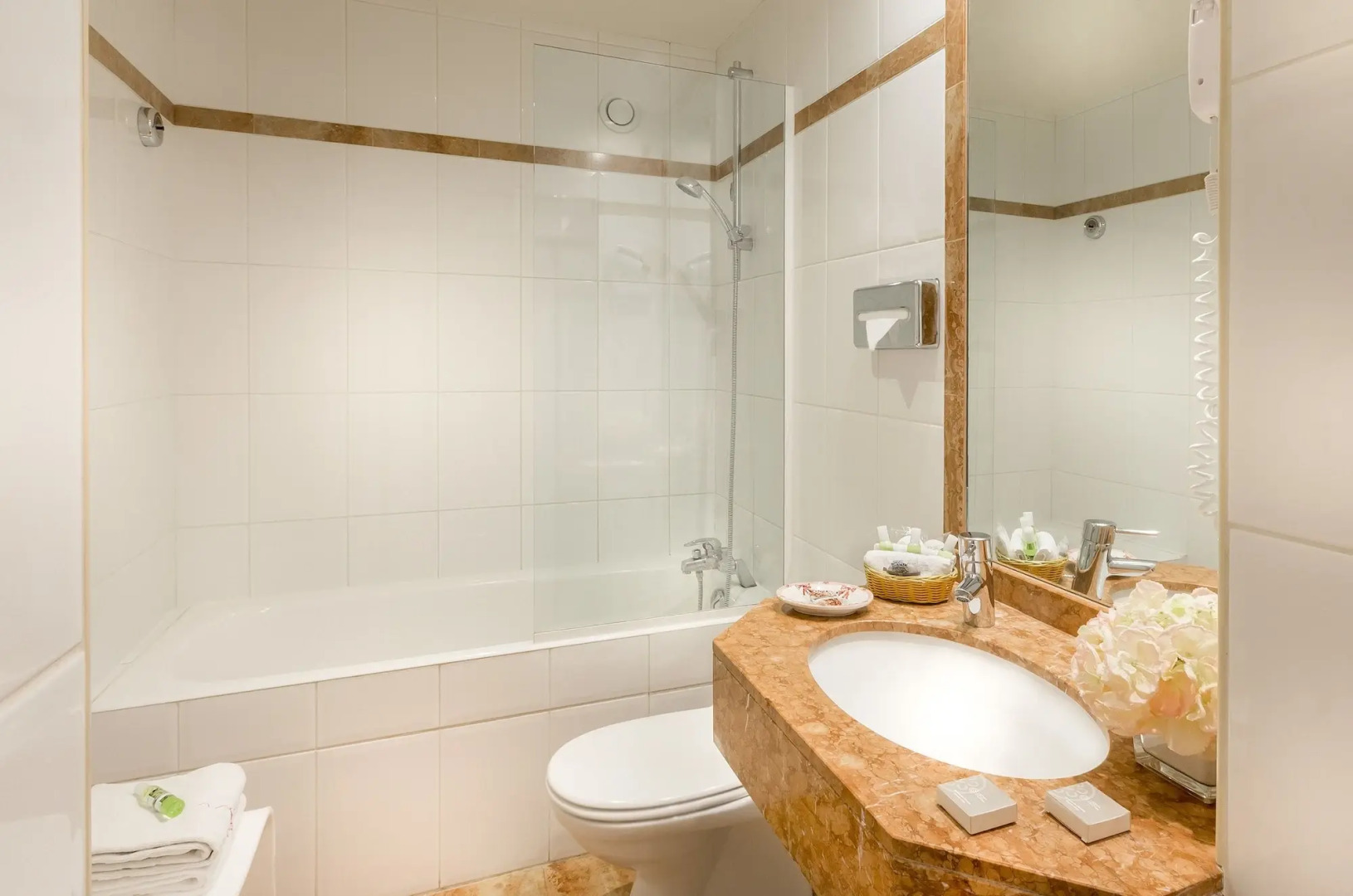 Dauphine Saint Germain Hotel