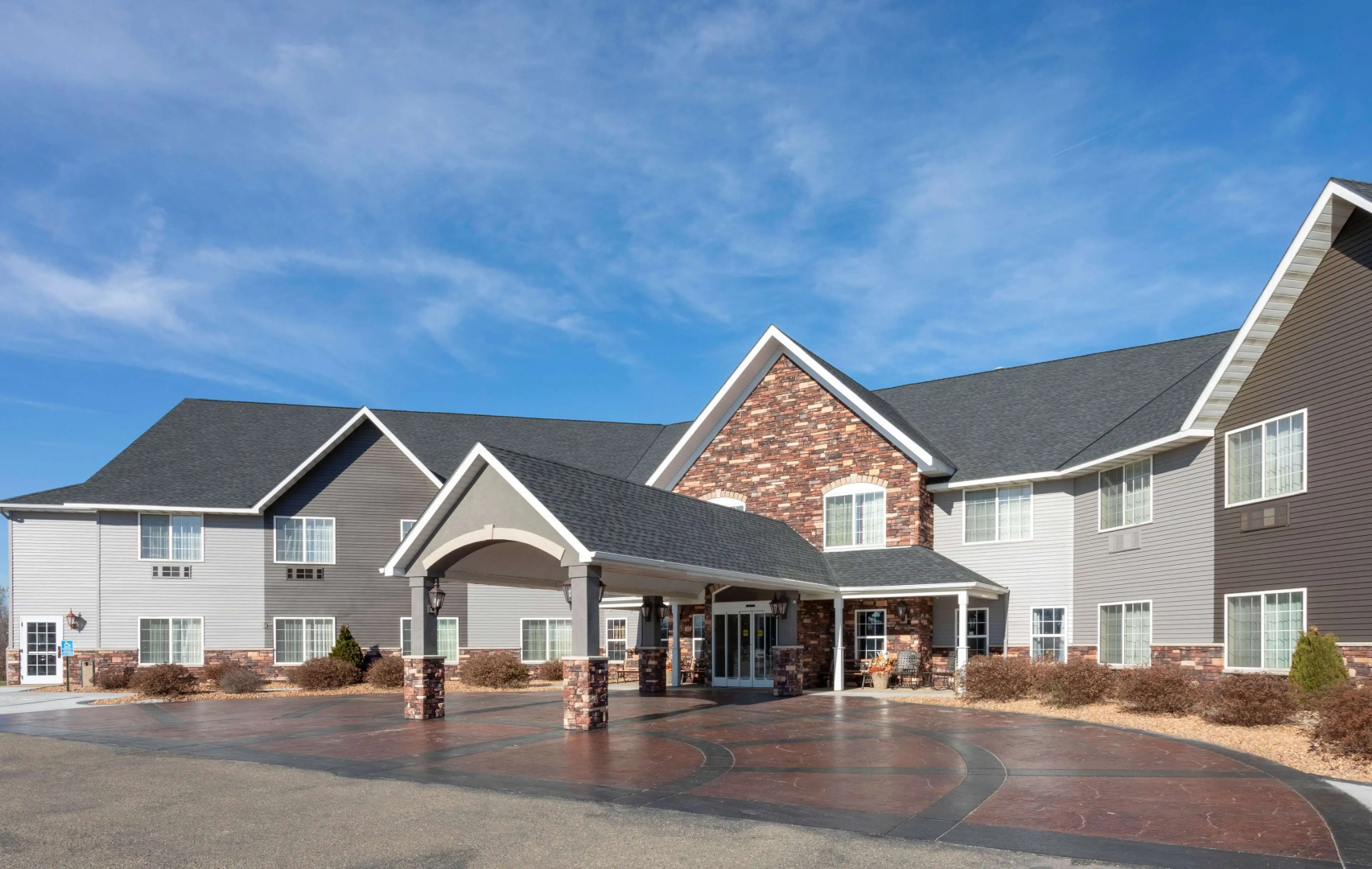 Crossings by GrandStay Inn and Suites