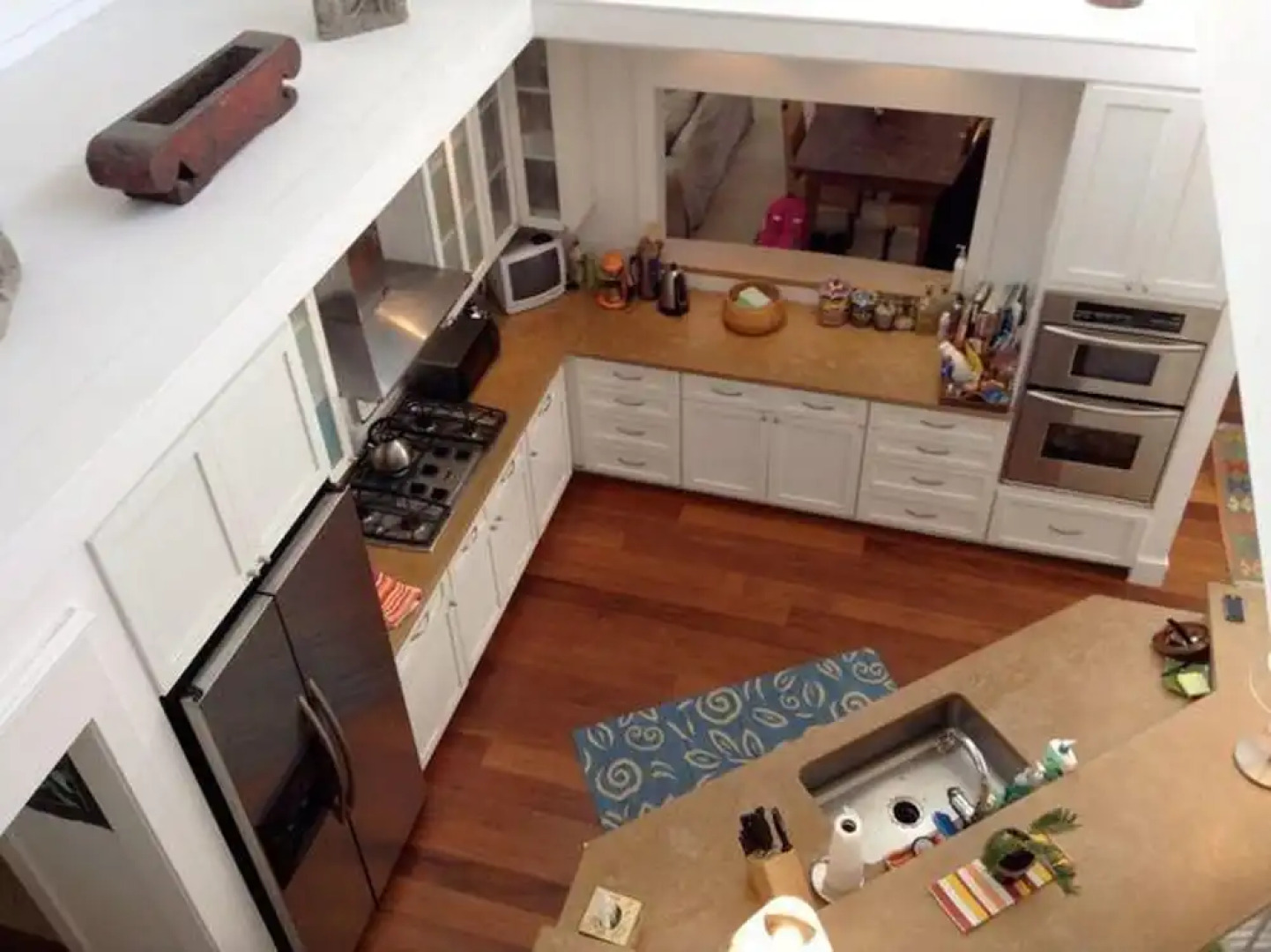 18 Park Avenue by Long & Foster