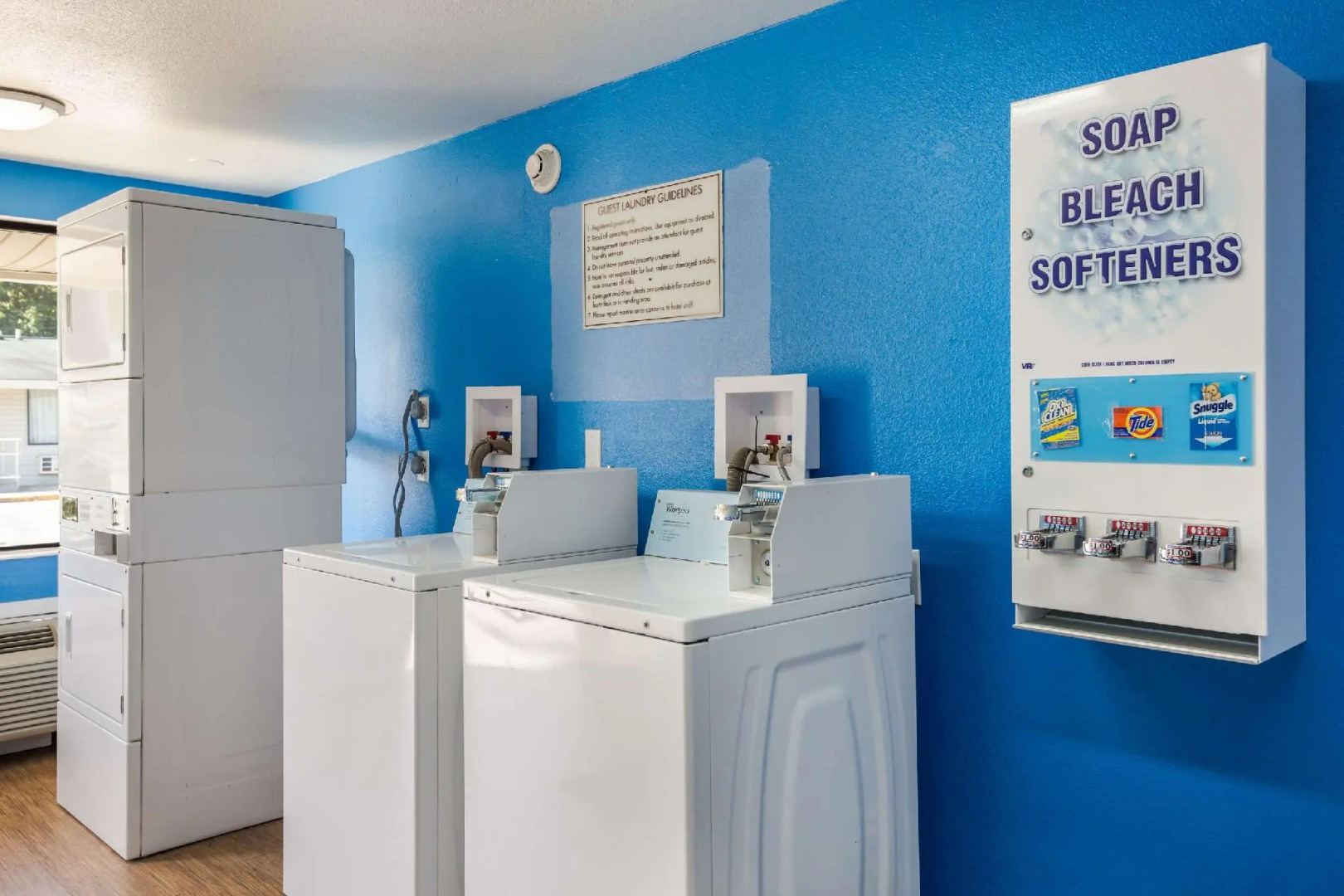 Motel 6 Cross Lanes, WV - Goff Mountain Rd