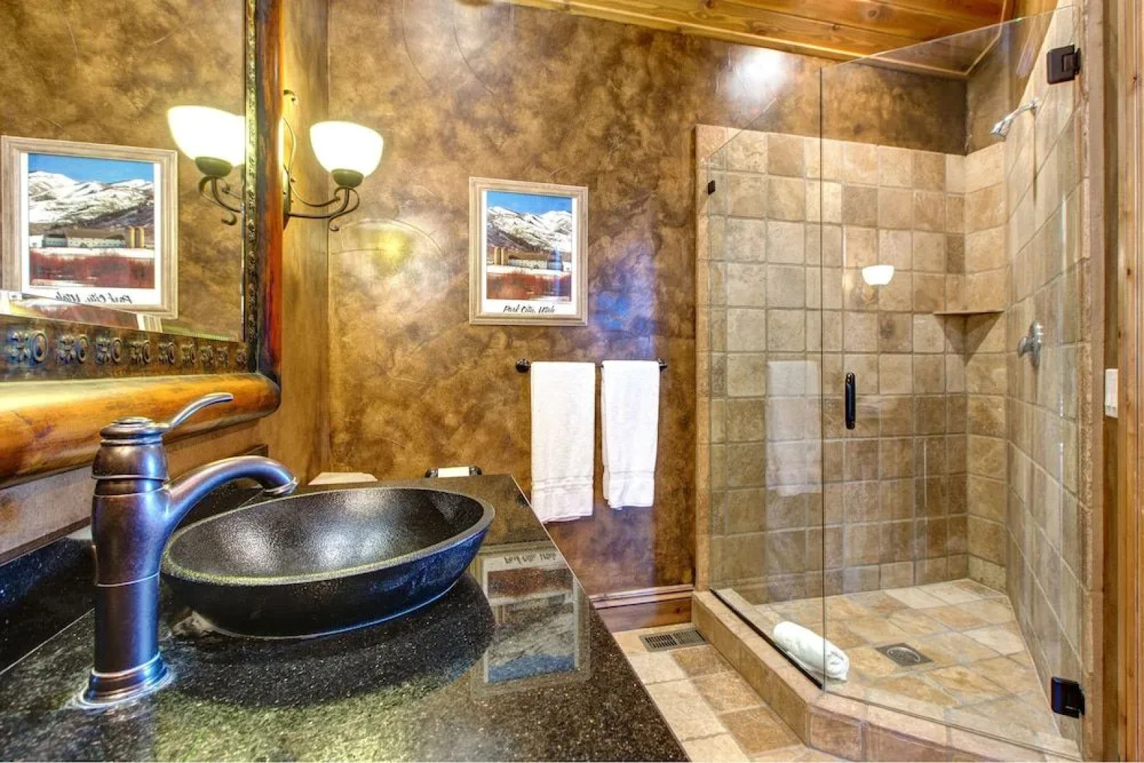 8523 Parleys Ln Home by RedAwning