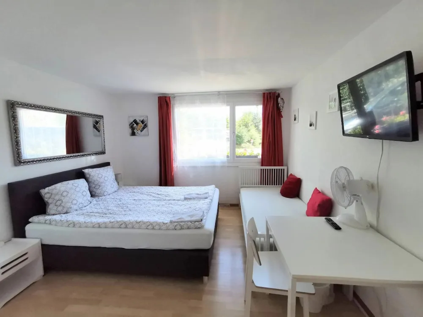 Comfortable mountain view apartment near Lucerne