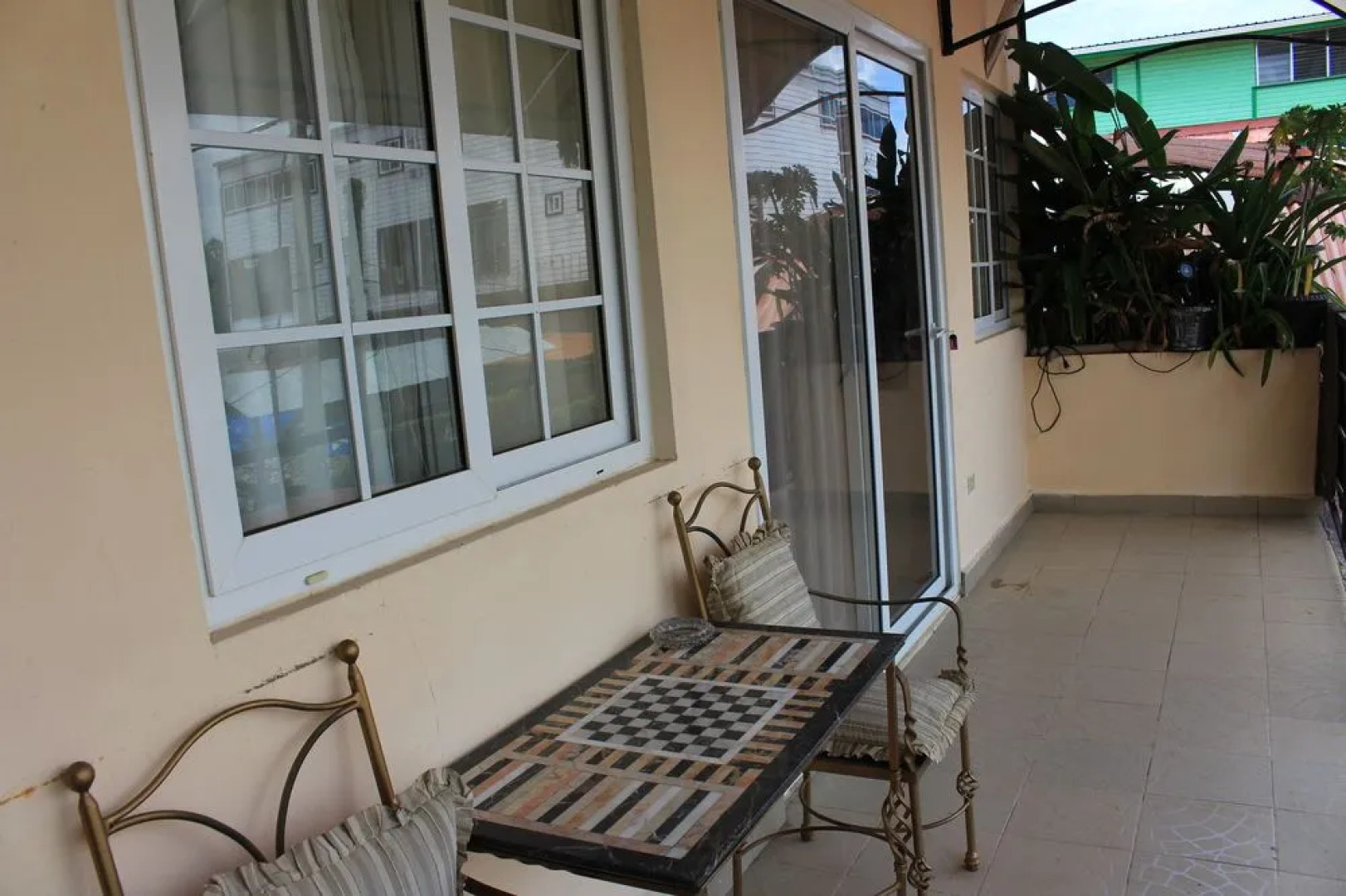 Sun Havens Apartments & Suites