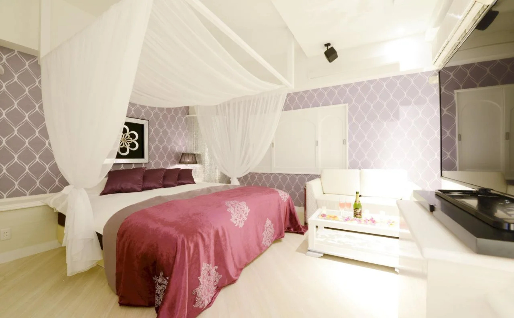 Restay Iwatsuki (Adult Only)