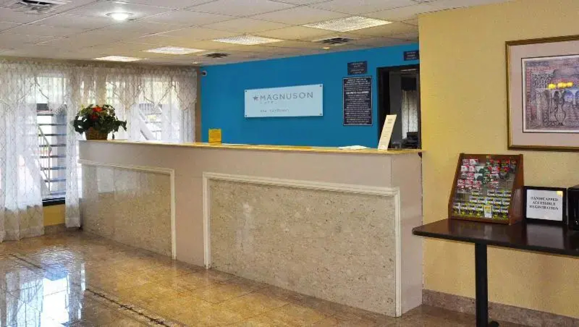 Mangnuson Hotel East Sandusky