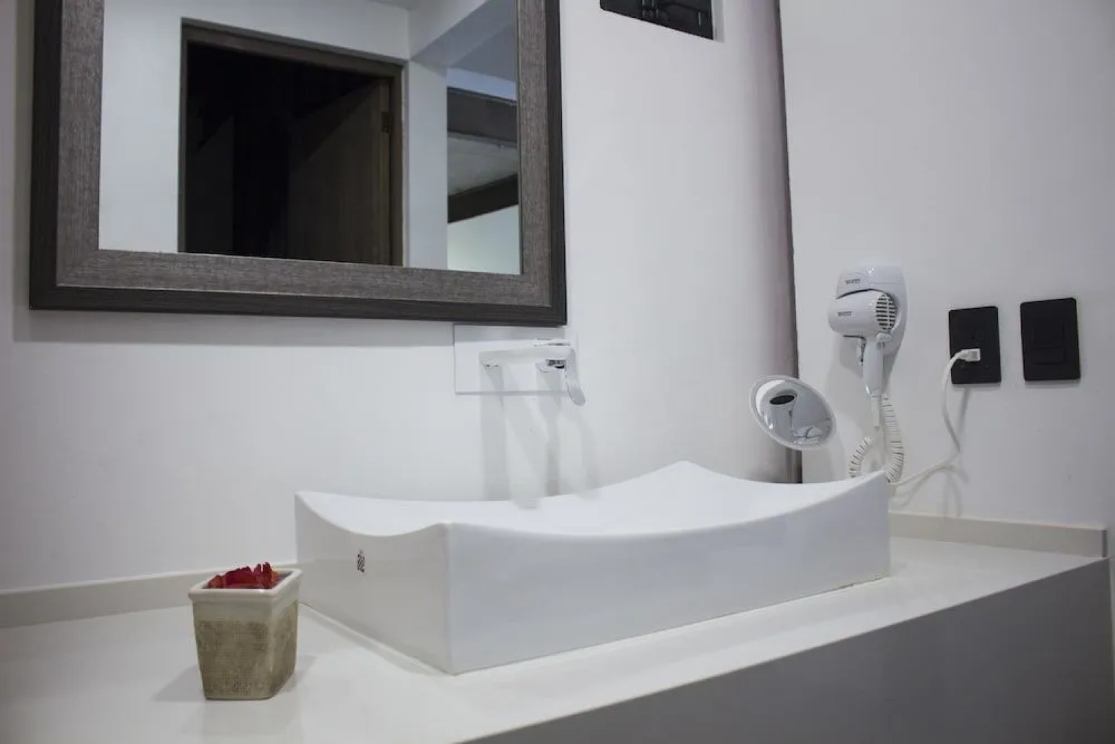 Los Laureles Hotel & Centro de Convenciones