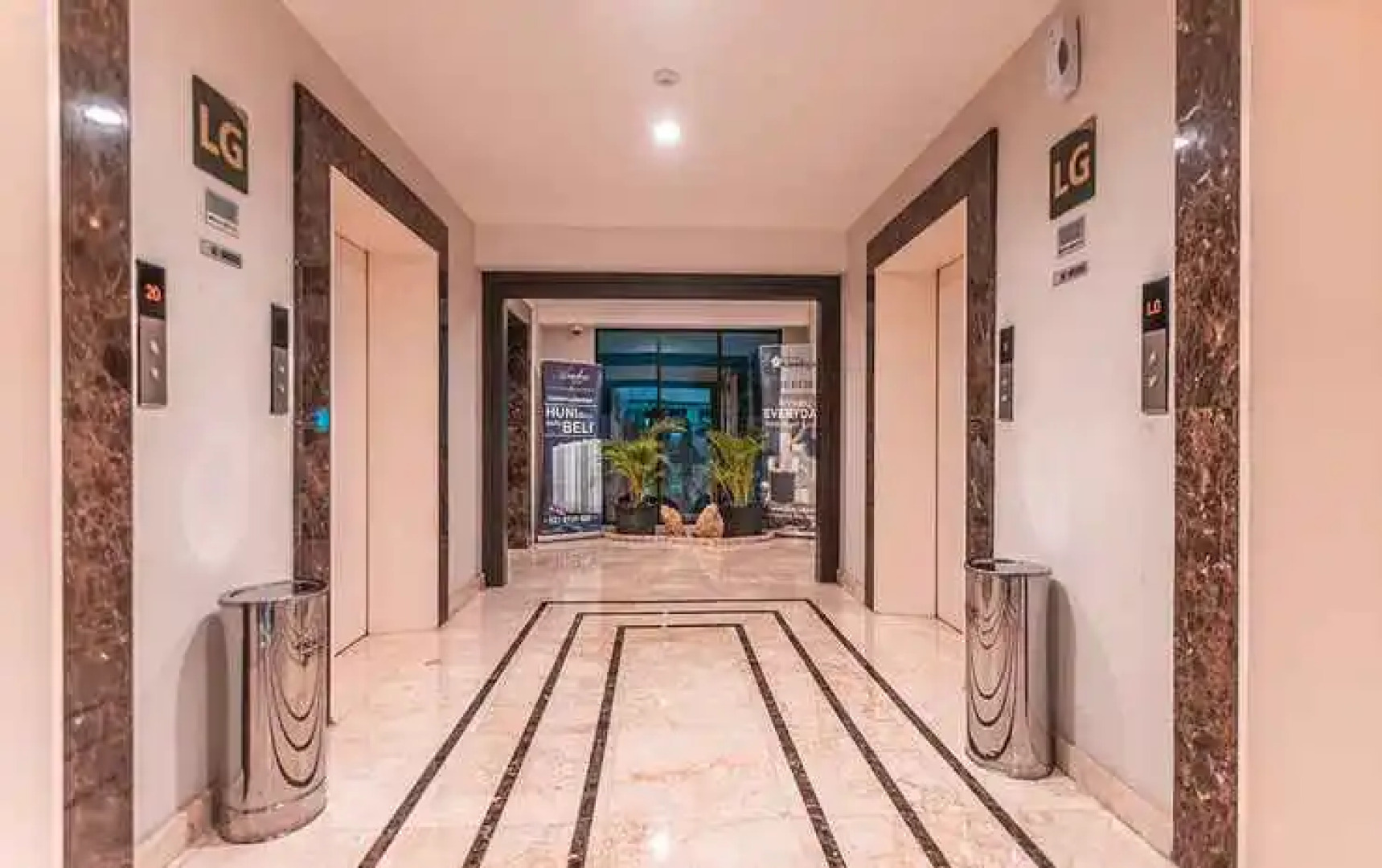 Collection O 23 Azalea Suites