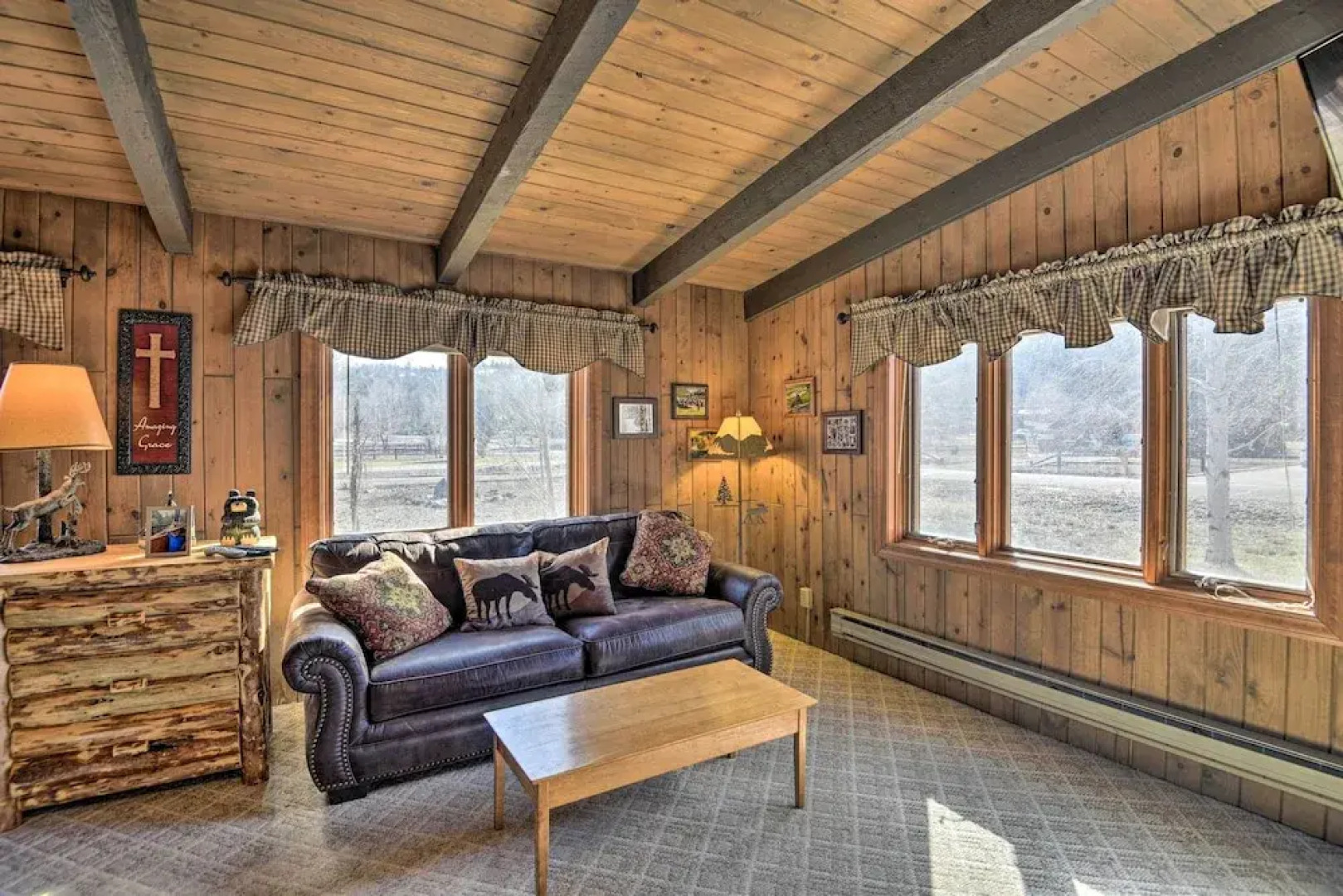 Cabin by Rio Grande - 19 Mi to Wolf Creek!