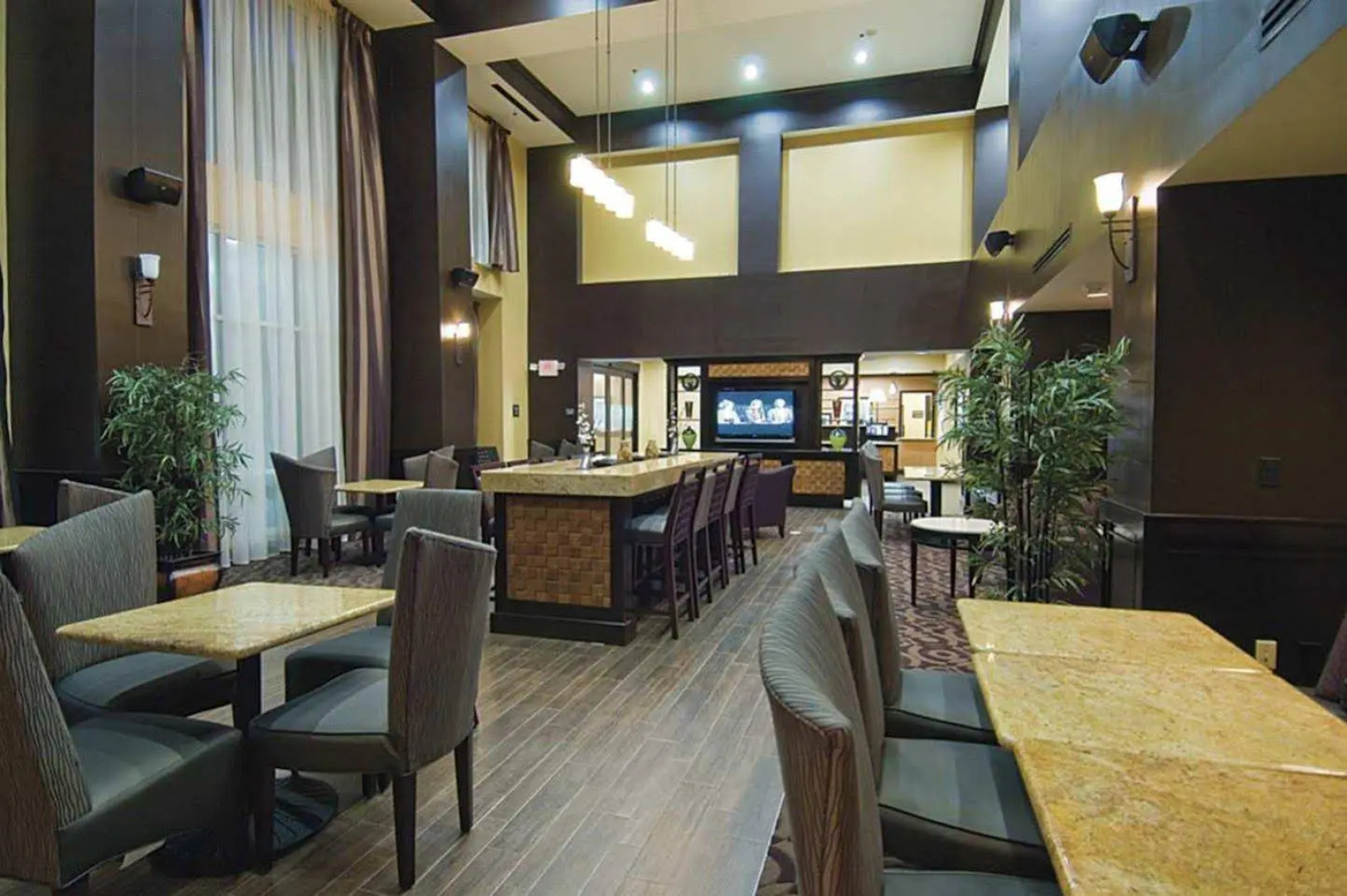 Hampton Inn & Suites Palestine