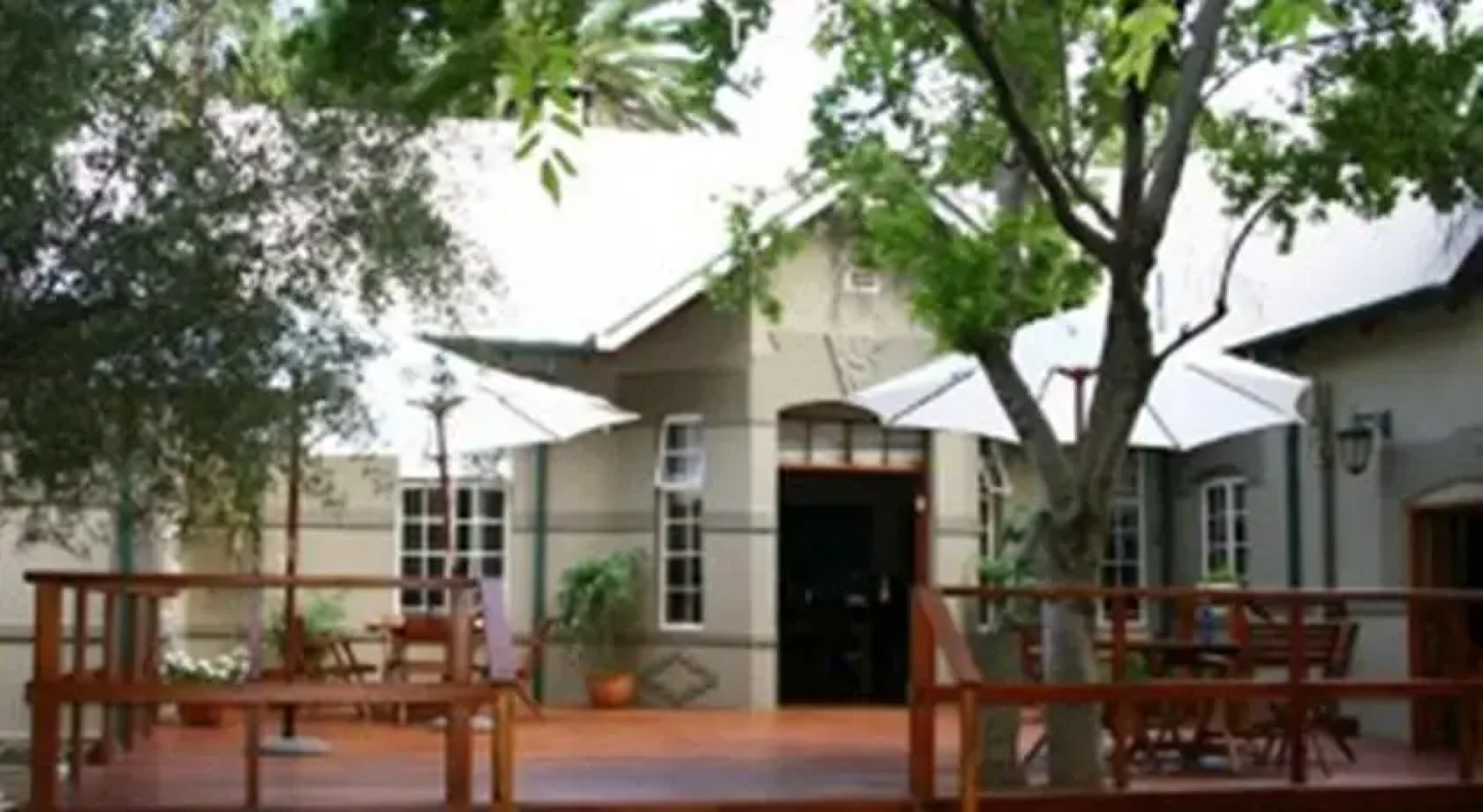 Palmenhof Executive Estate