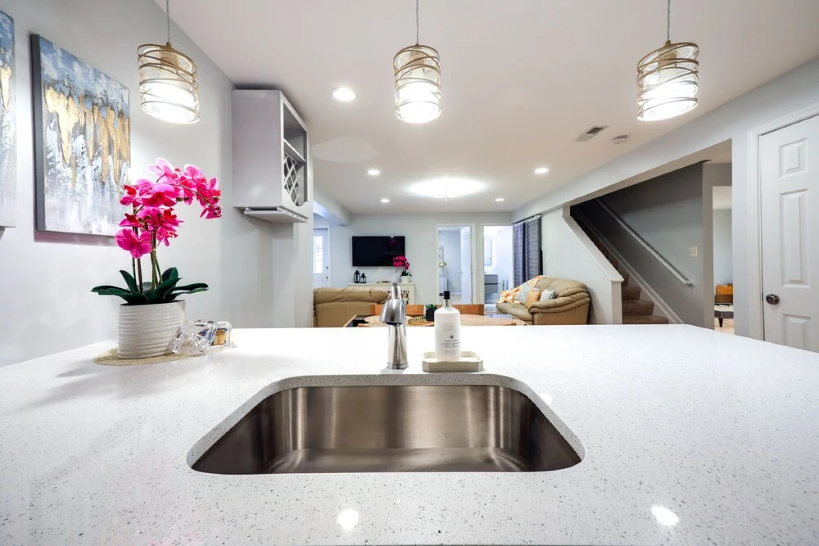 Cozy Herndon Home Near Wineries!