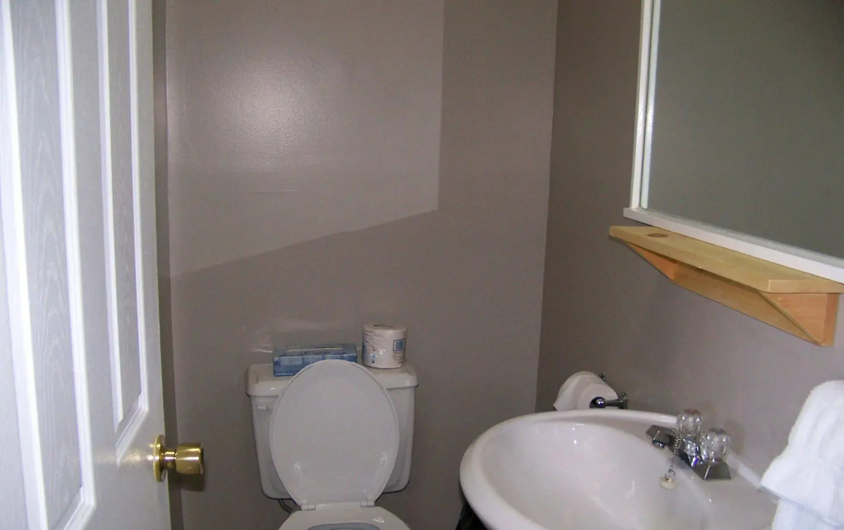 North Shore Wayside Inn