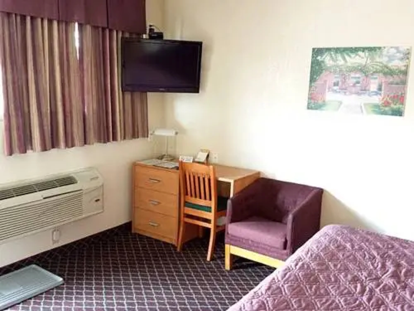 Prairie Mountain Inn