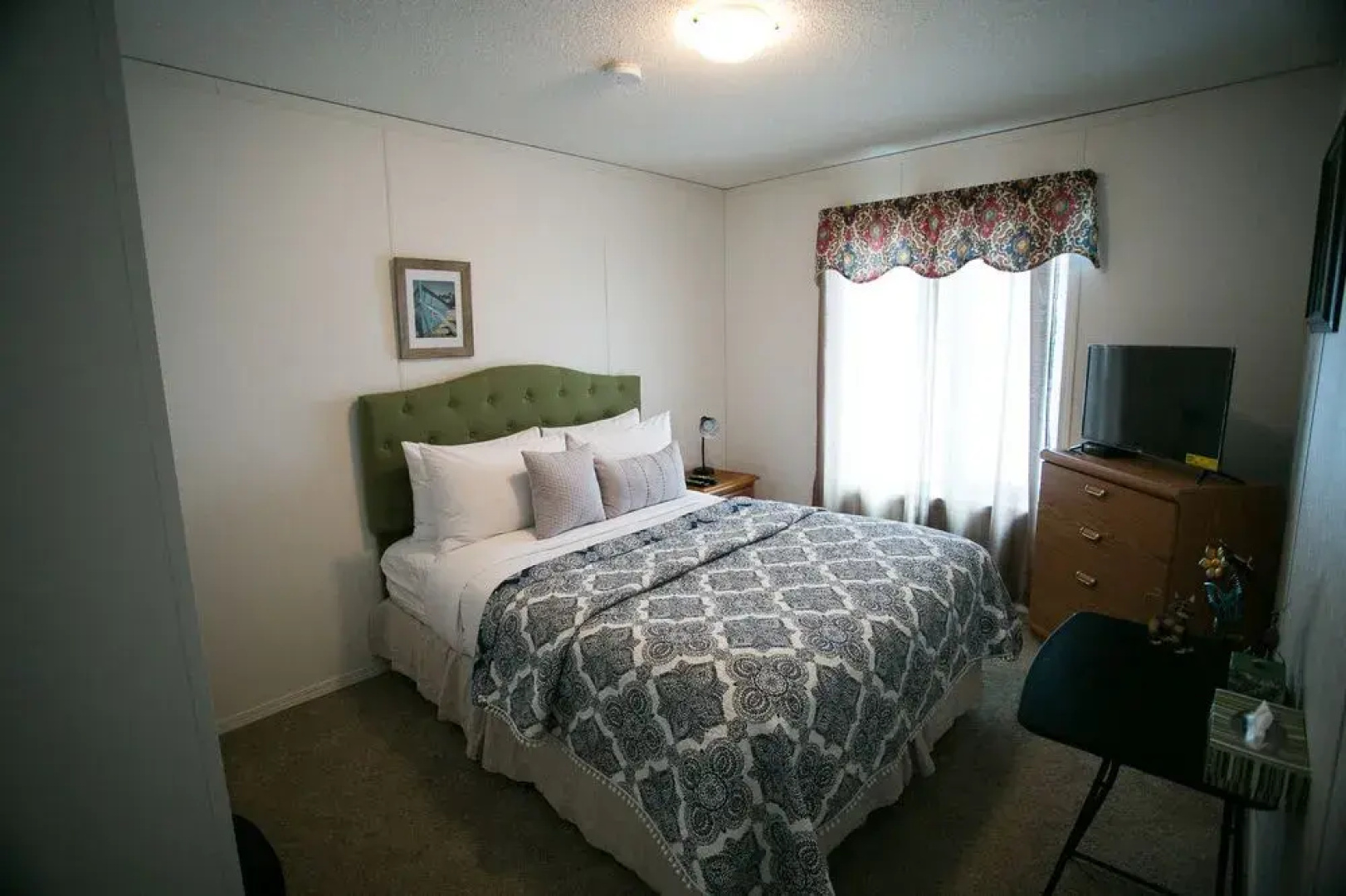 Lou & Francis Guest House