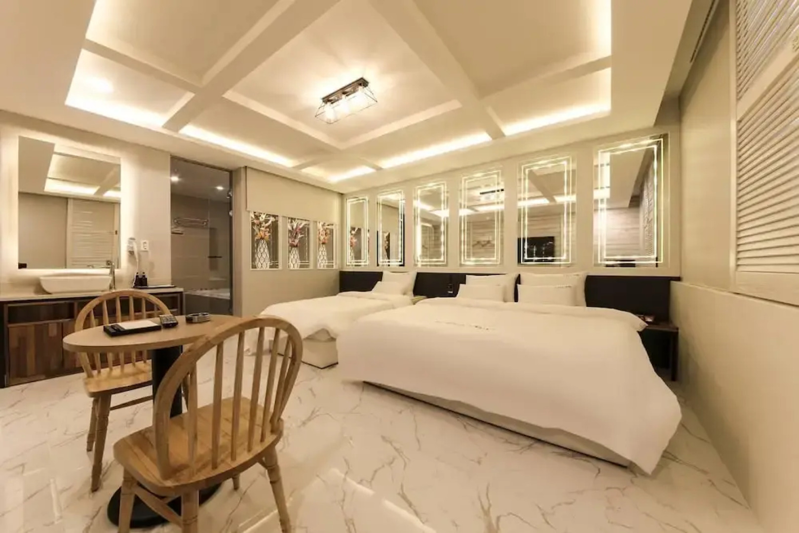 Pohang Jukdo Market Idea Hotel