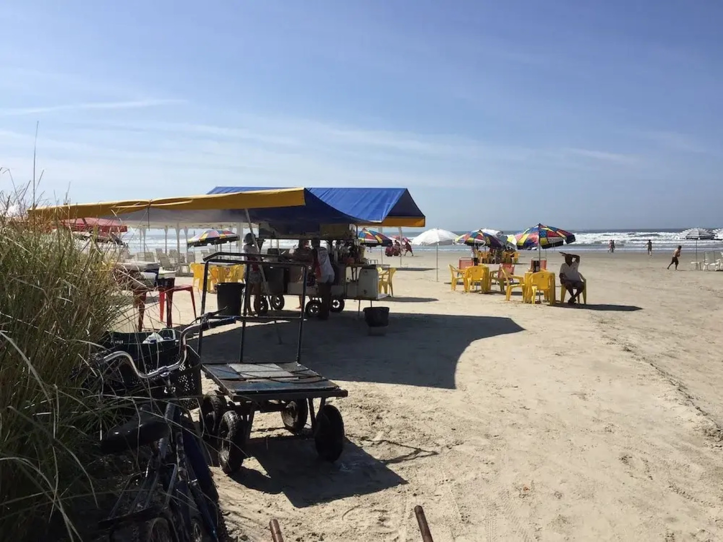 Riviera: M4 Giardino 44A, frente Praia, 4Dorms, 3Banh, 2Gar, Varanda Gourmet com Churrasqueira