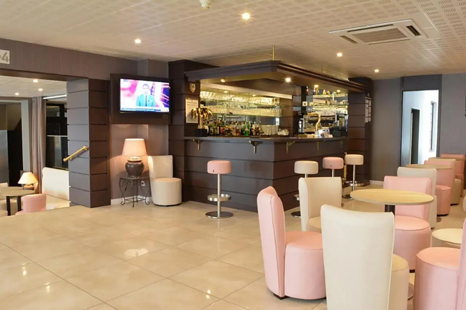 Hôtel Croix des Bretons Lourdes Pyrénées