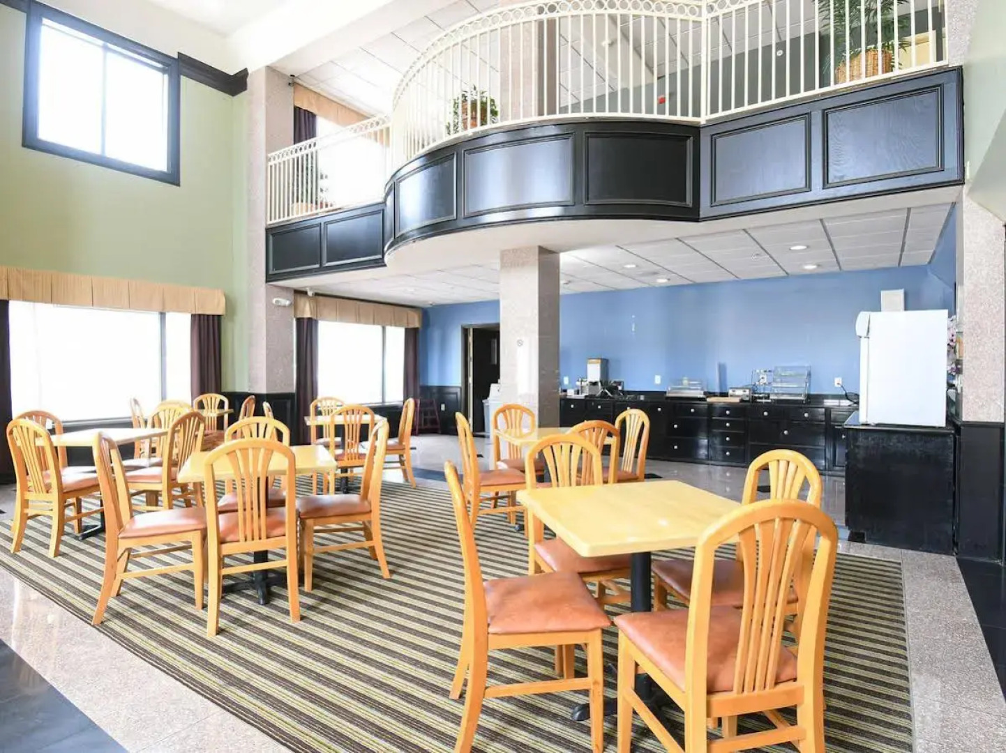 OYO Townhouse Houston Brookhollow