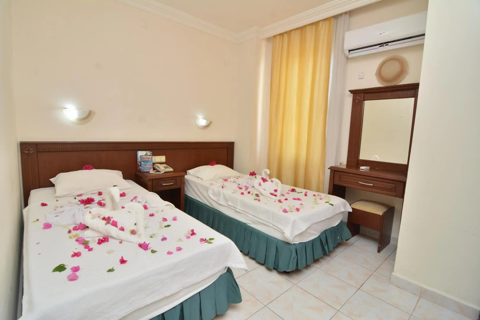 Rose Garden Apart Hotel