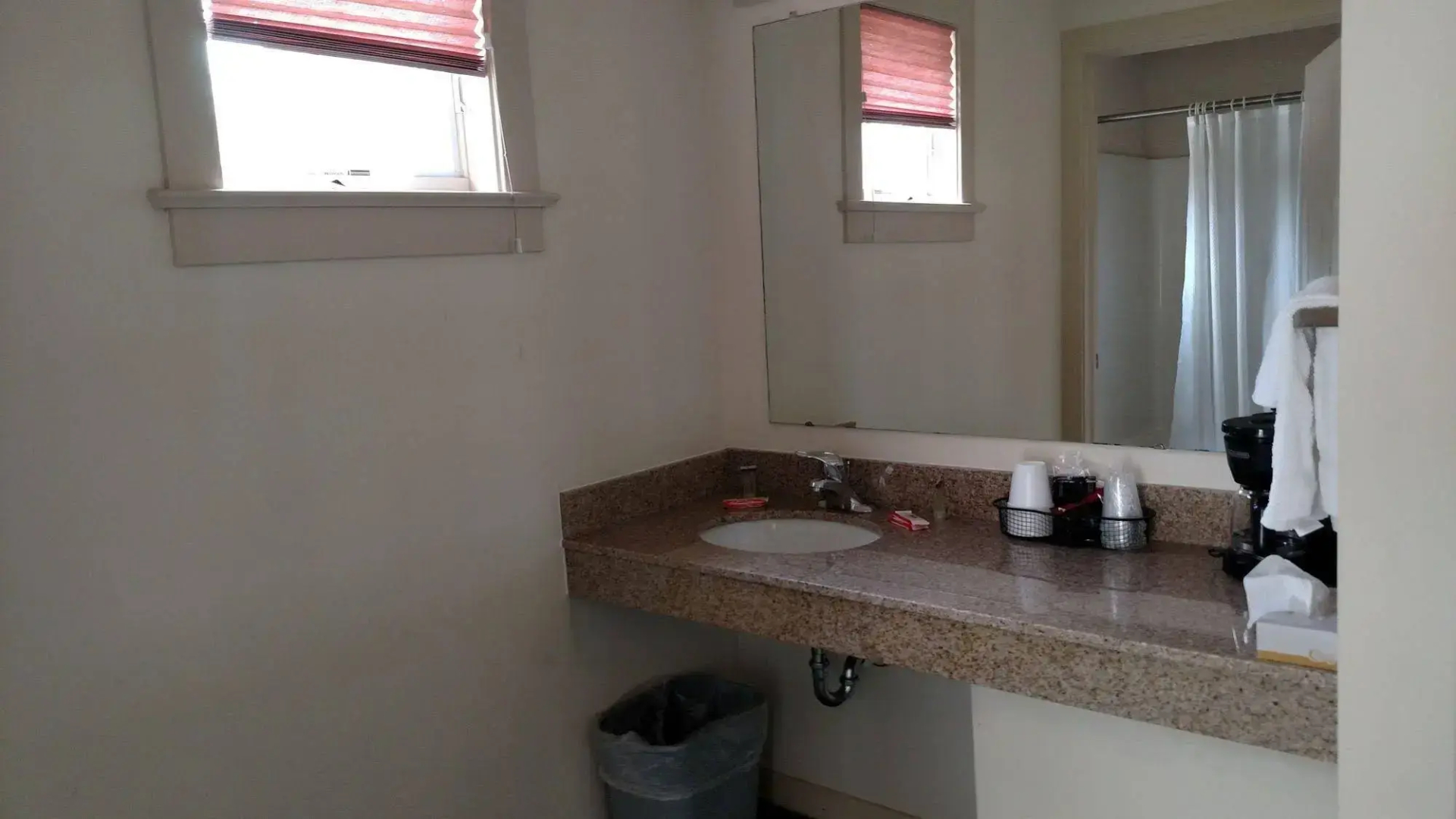 Spruce Lane Lodge and Cottages