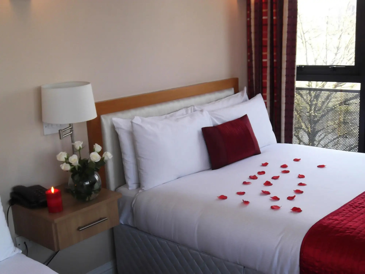 The Pier Hotel