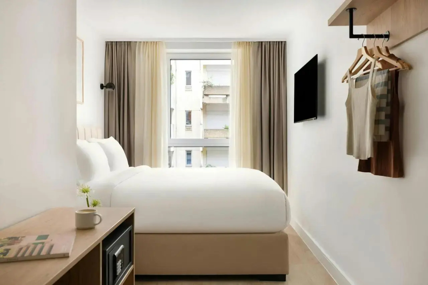 Yvette Hotel Porte de Versailles, Sonder by Marriott Bonvoy