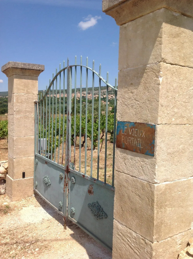 Le Vieux Portail