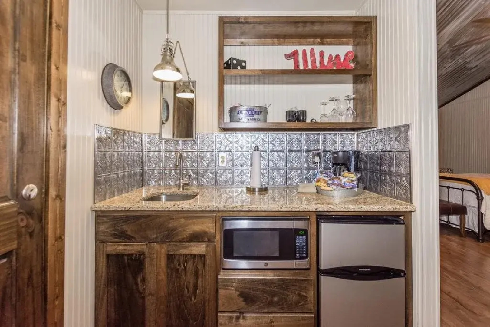 Vineyard Trail Cottages - Adults Only