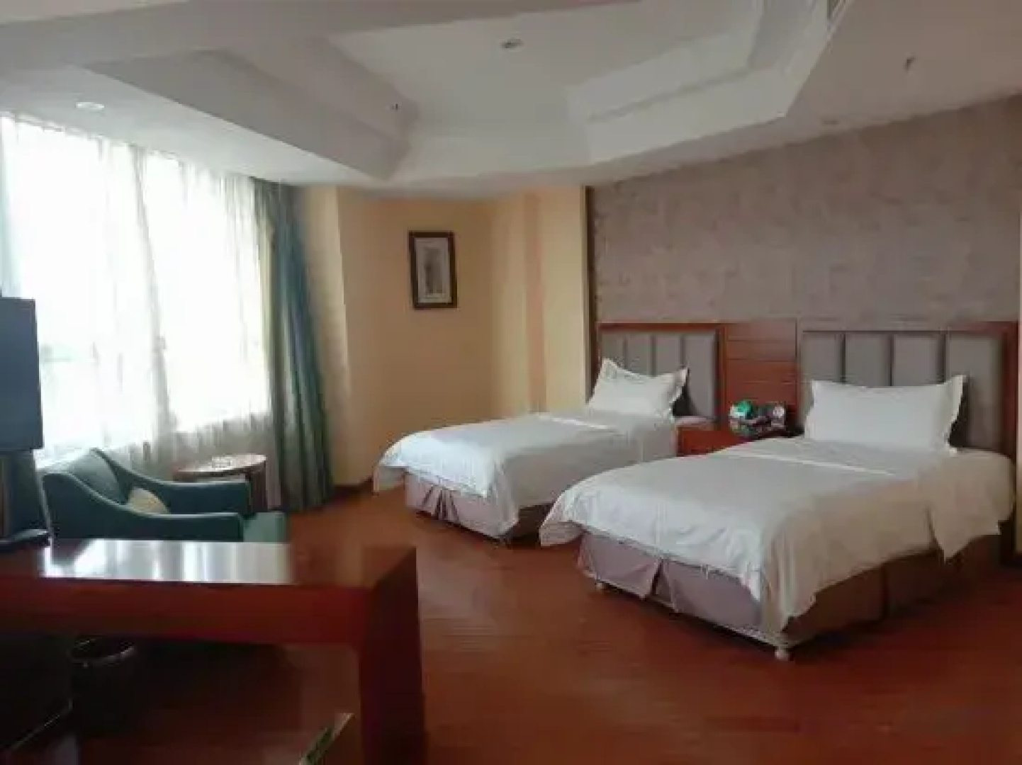 Xinwei Hot Spring Hotel