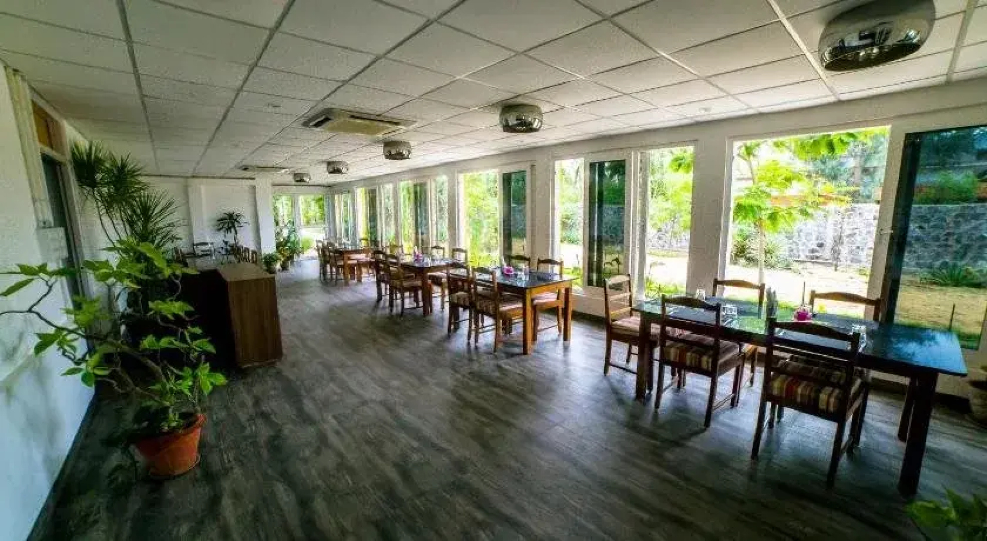 Casuarina Bay Beach Resort