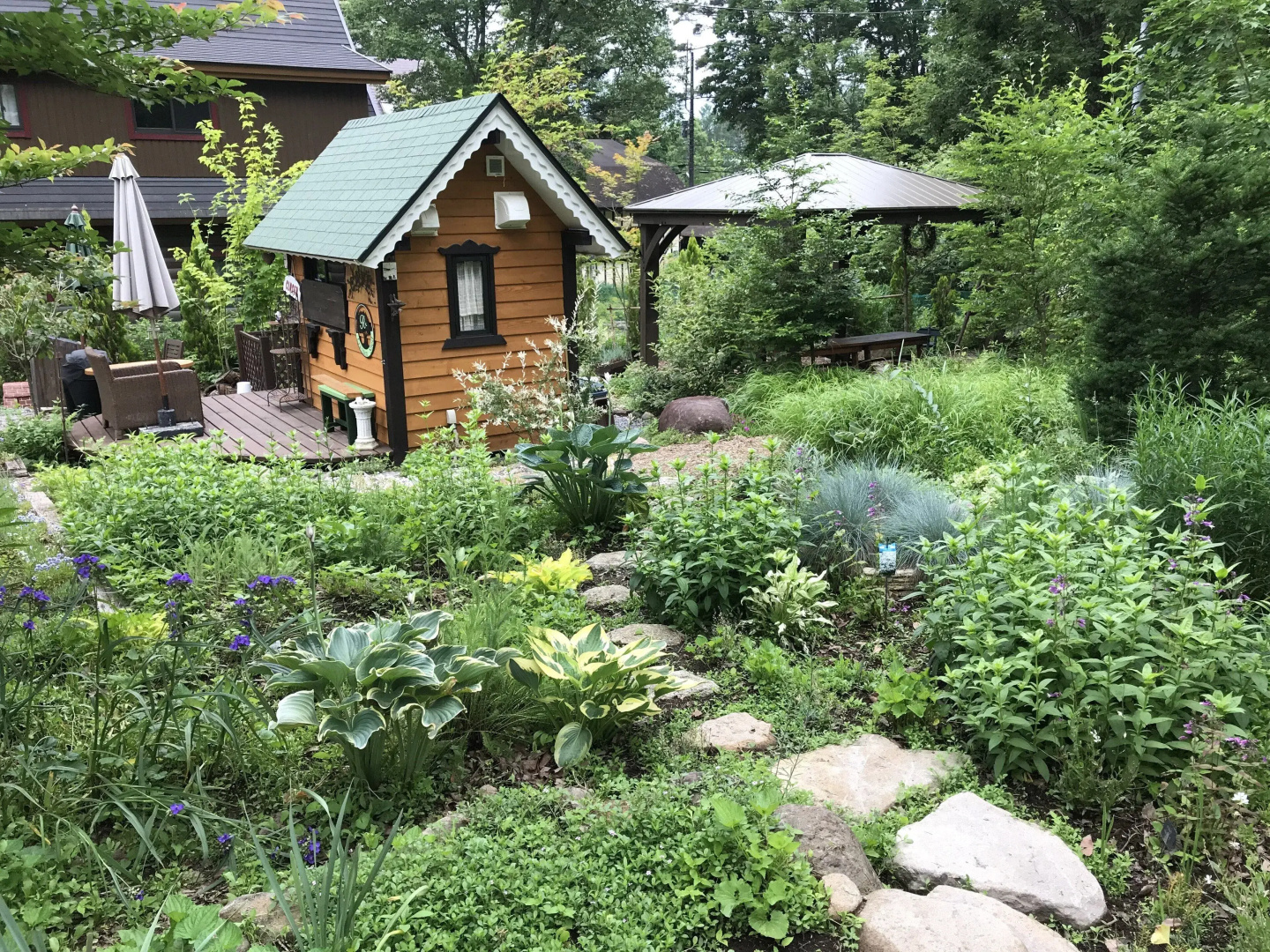 Garden Shed R