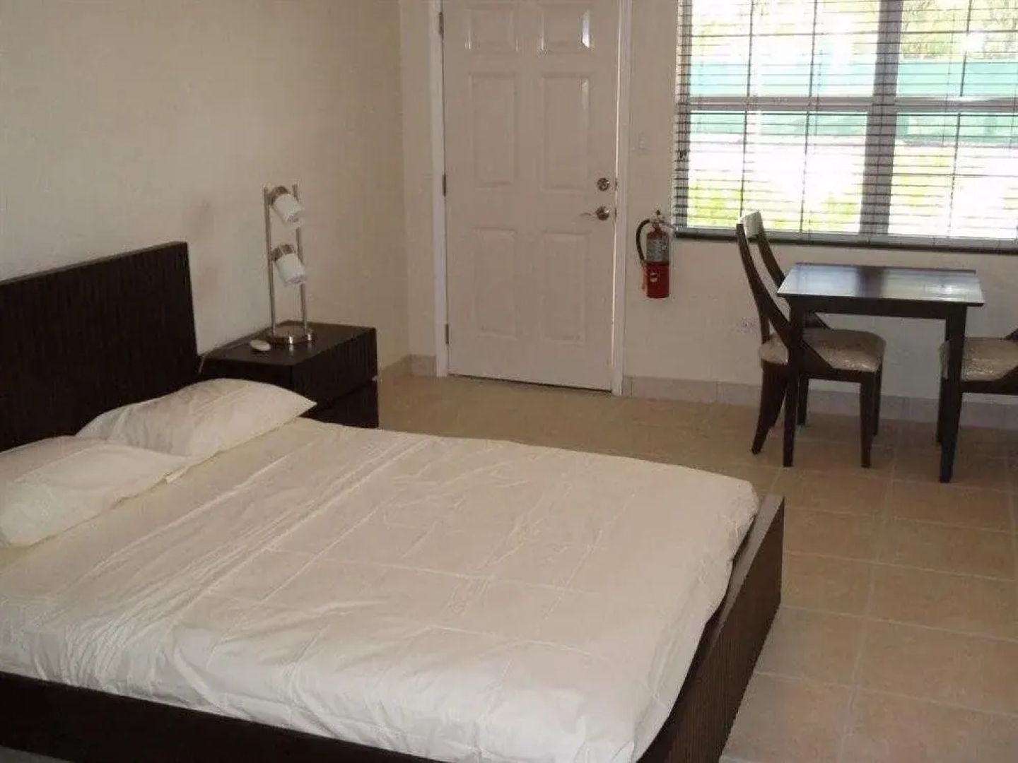 The Riviera, Grand Cayman