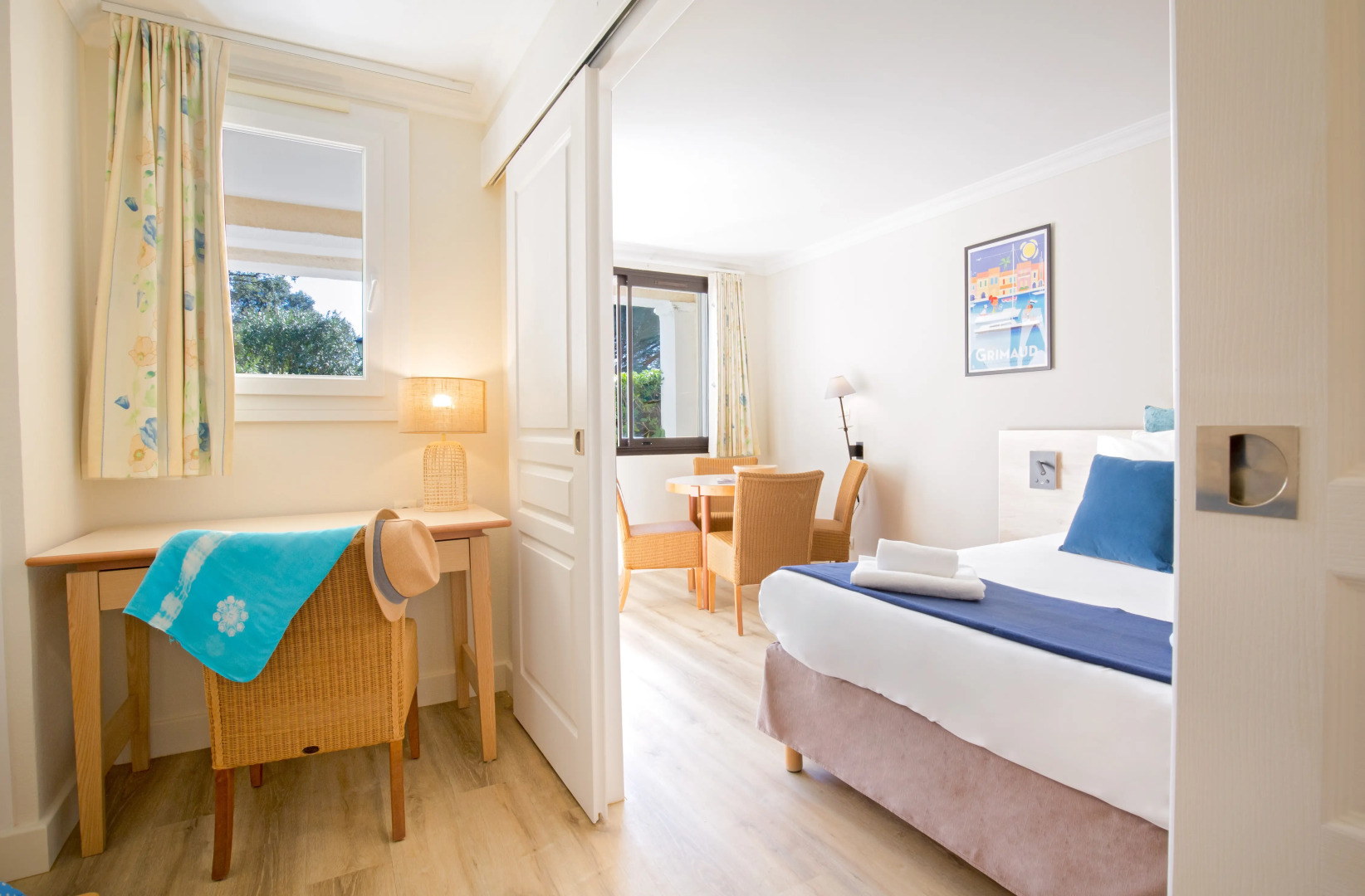 SOWELL Family Port Grimaud