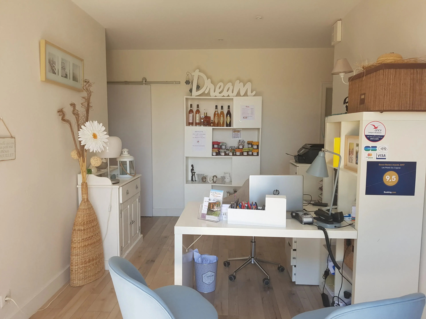 Les Pilotis Du Cognac